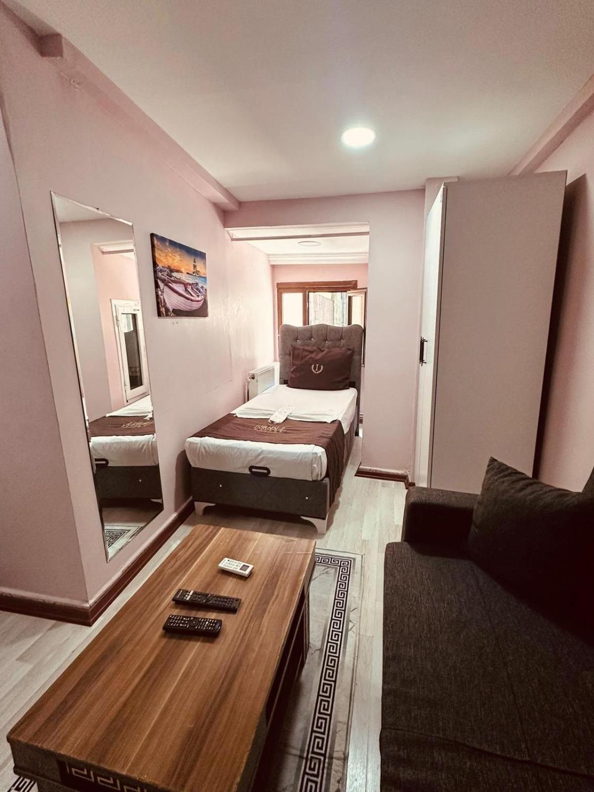 Standard Triple Room photo 1