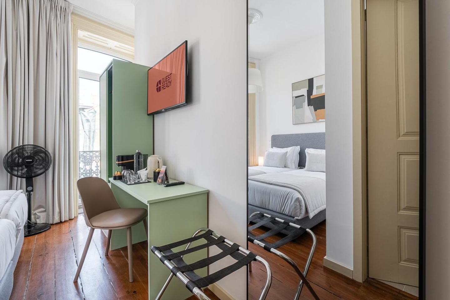 Twin Room with Balcony