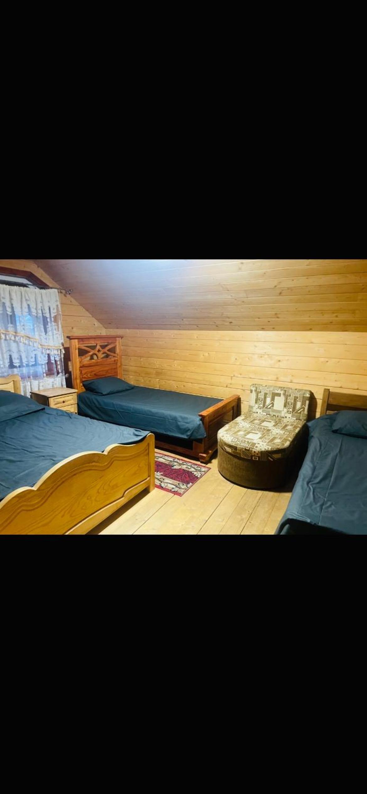 Family Room with Mountain View photo 1