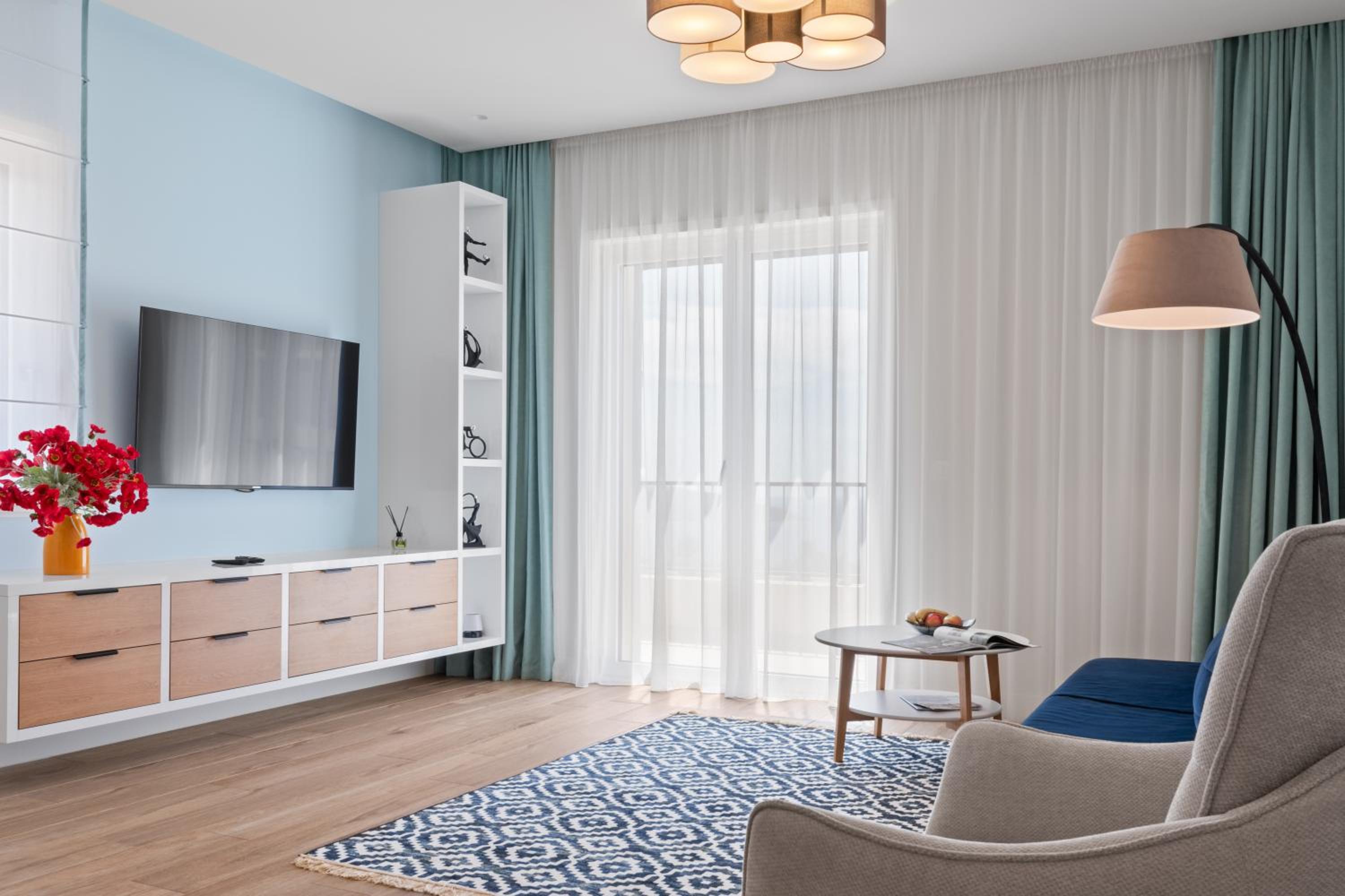 Two-Bedroom Apartment with Terrace and Sea View photo 1