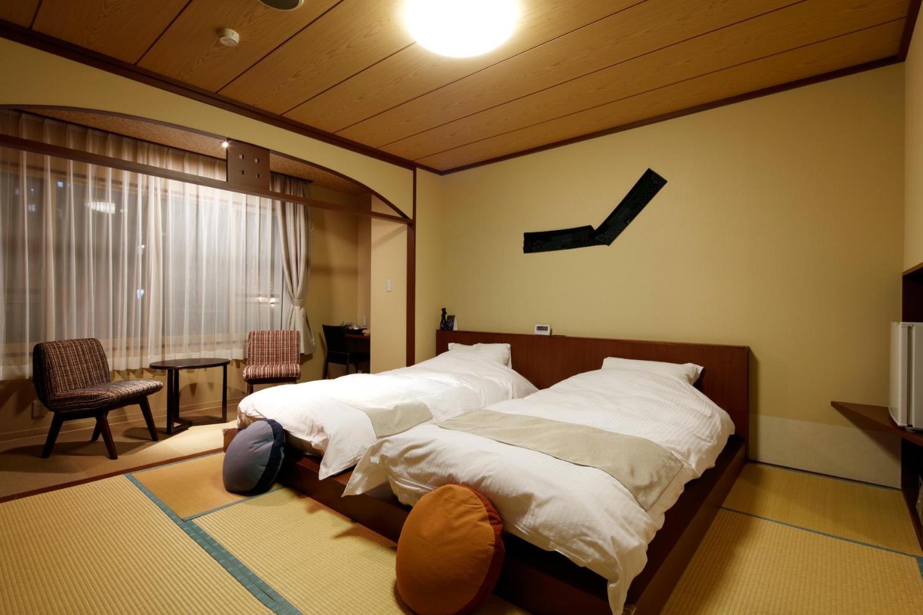 Twin Room with Private Bathroom (Twin C) photo 1