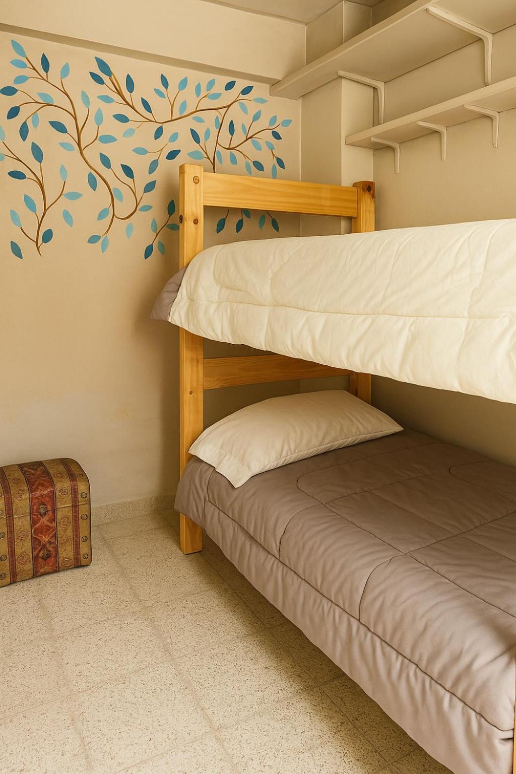 Small Twin Room photo 1