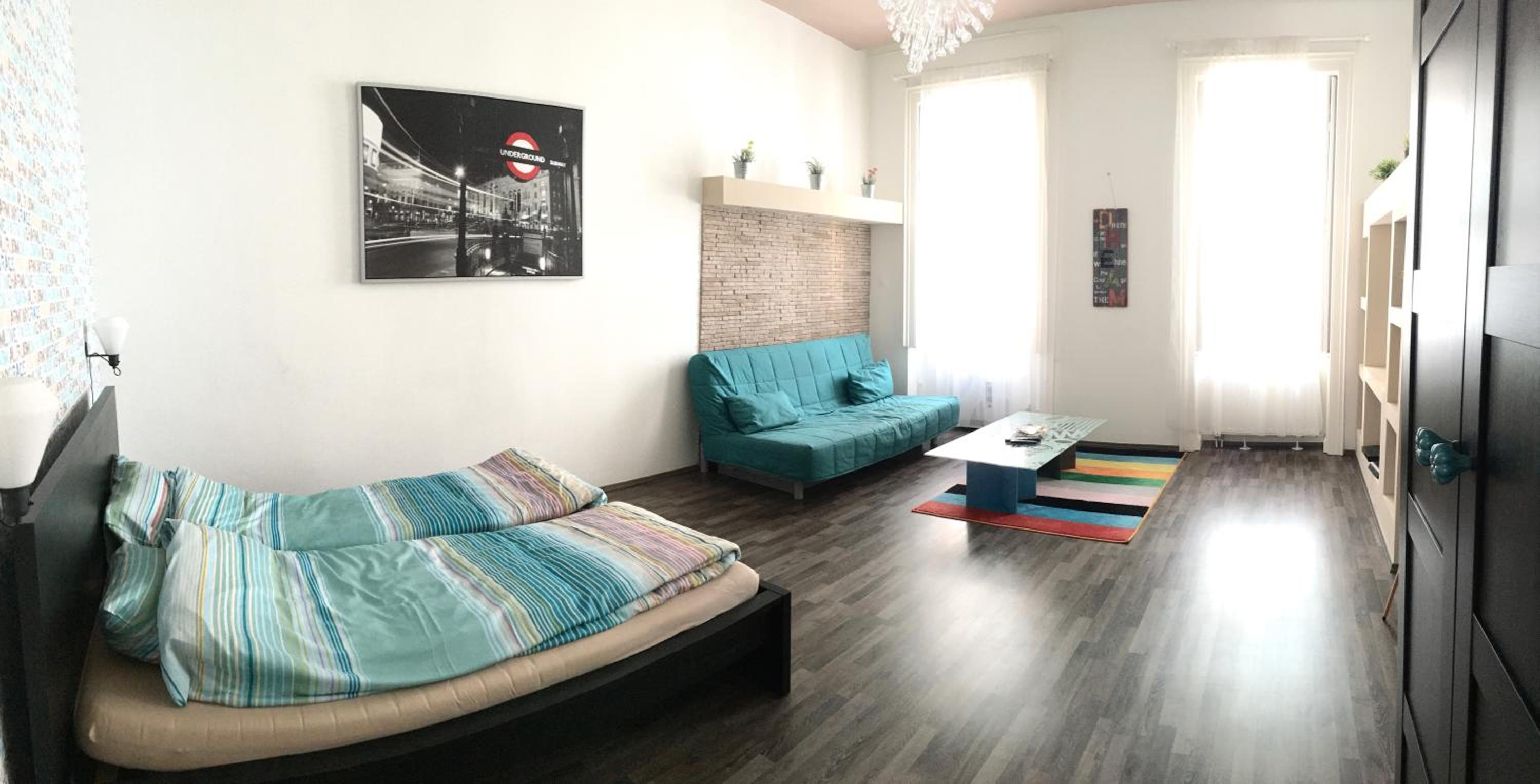 Apartment - Photo 2