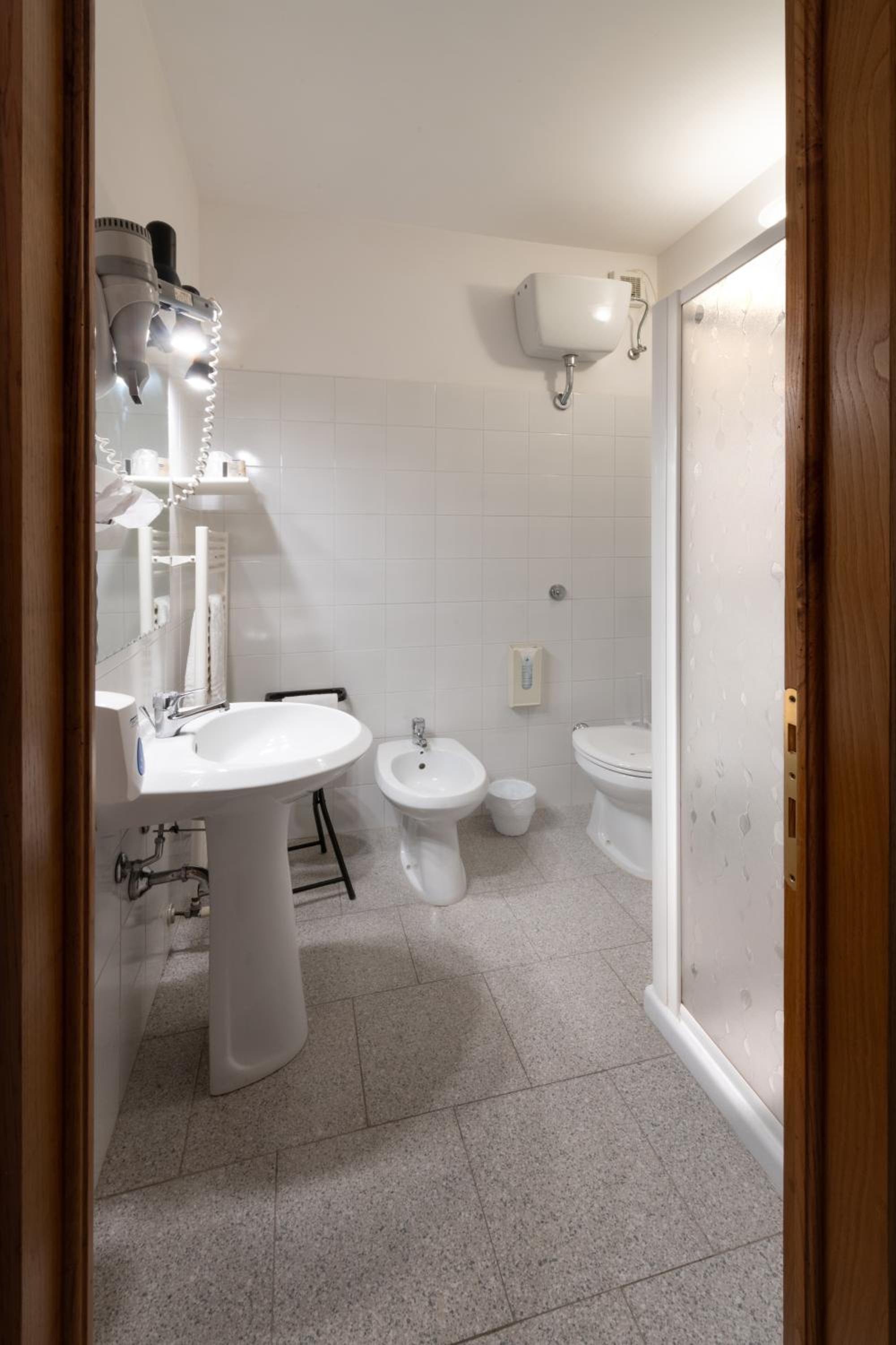 Single Room photo 3