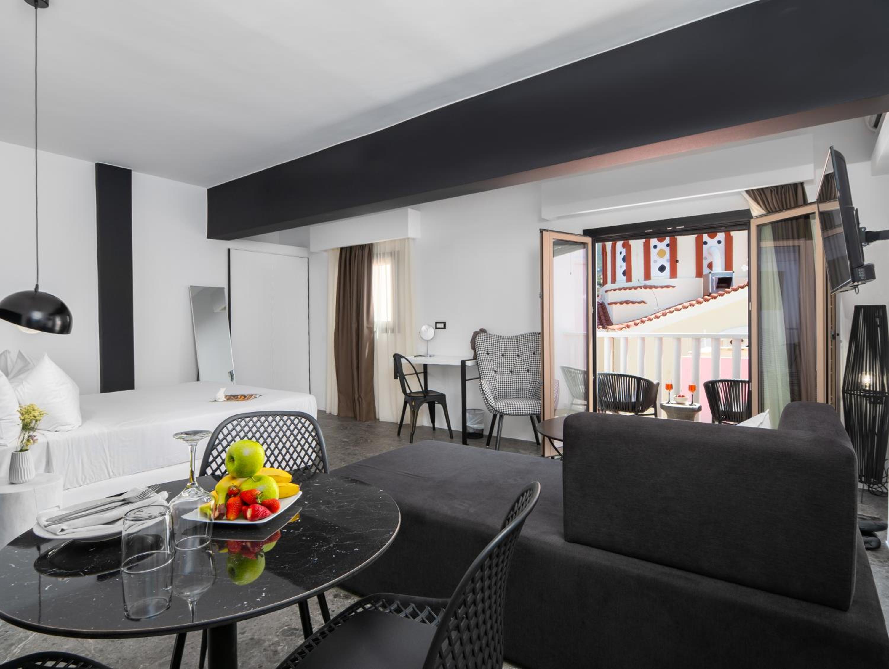 Standard Suite