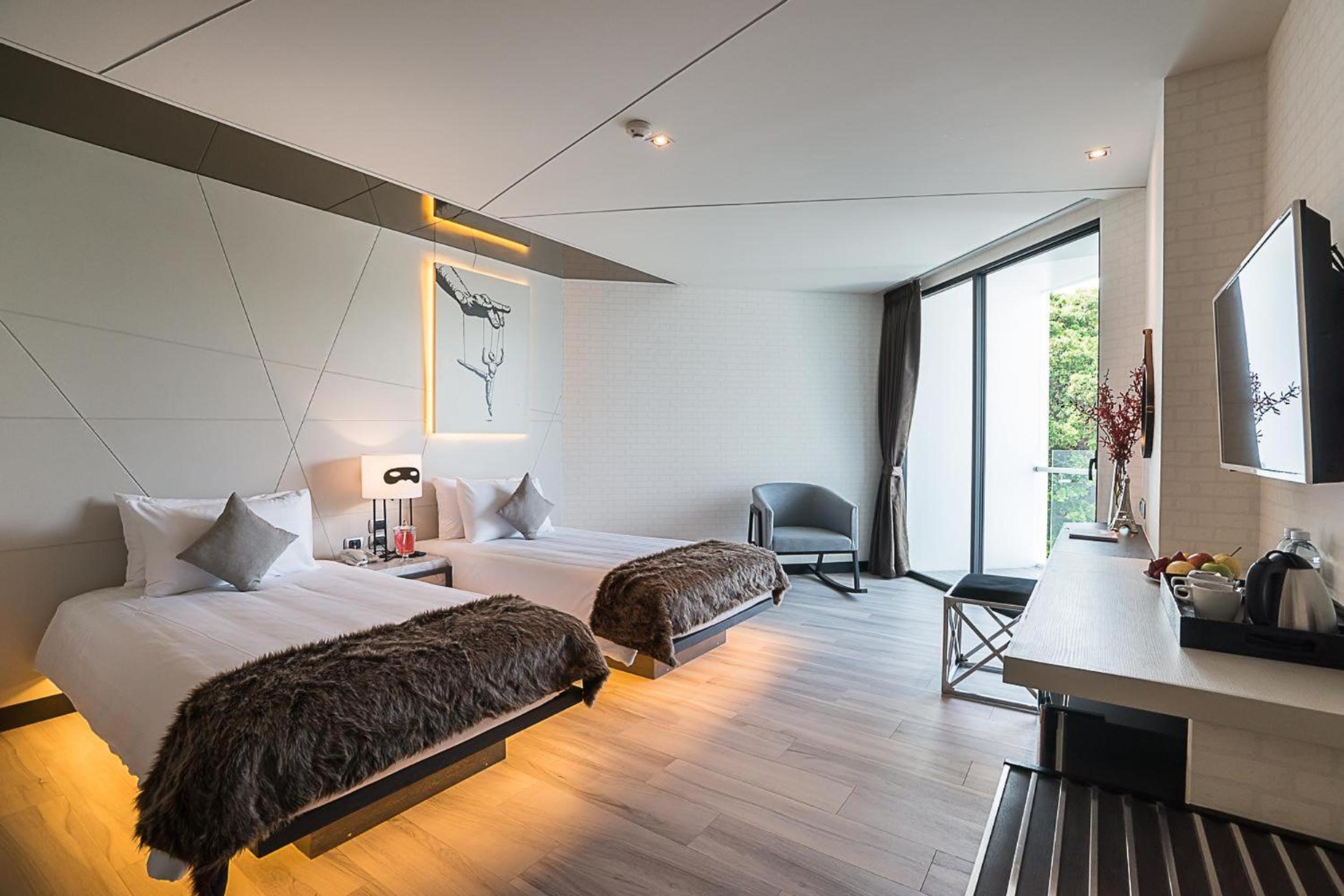 Deluxe Twin Room