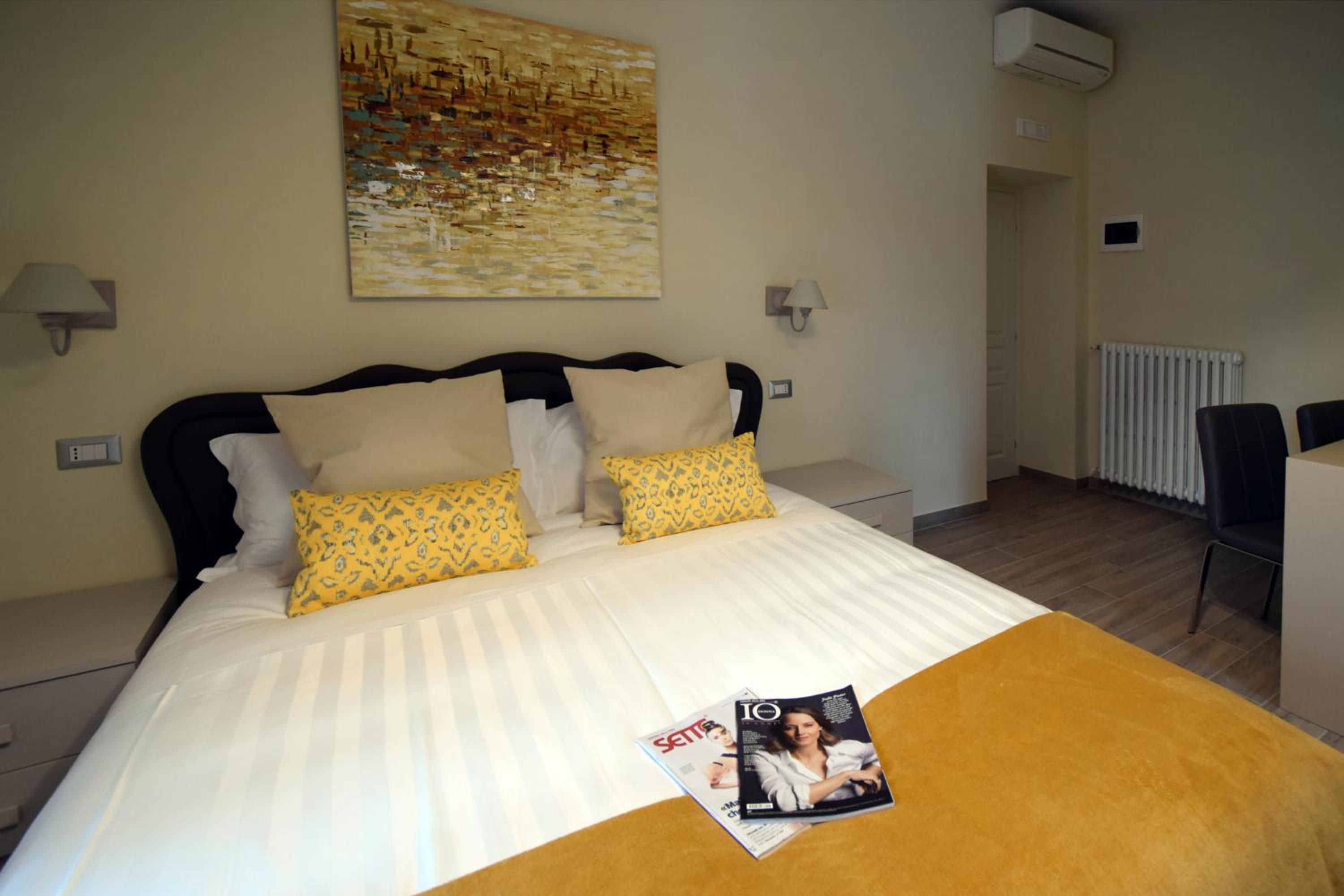 Deluxe Double Room photo 3