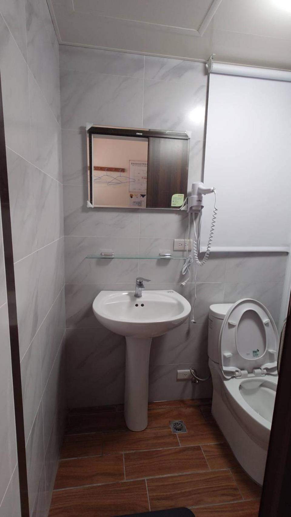 Small Double Room photo 1