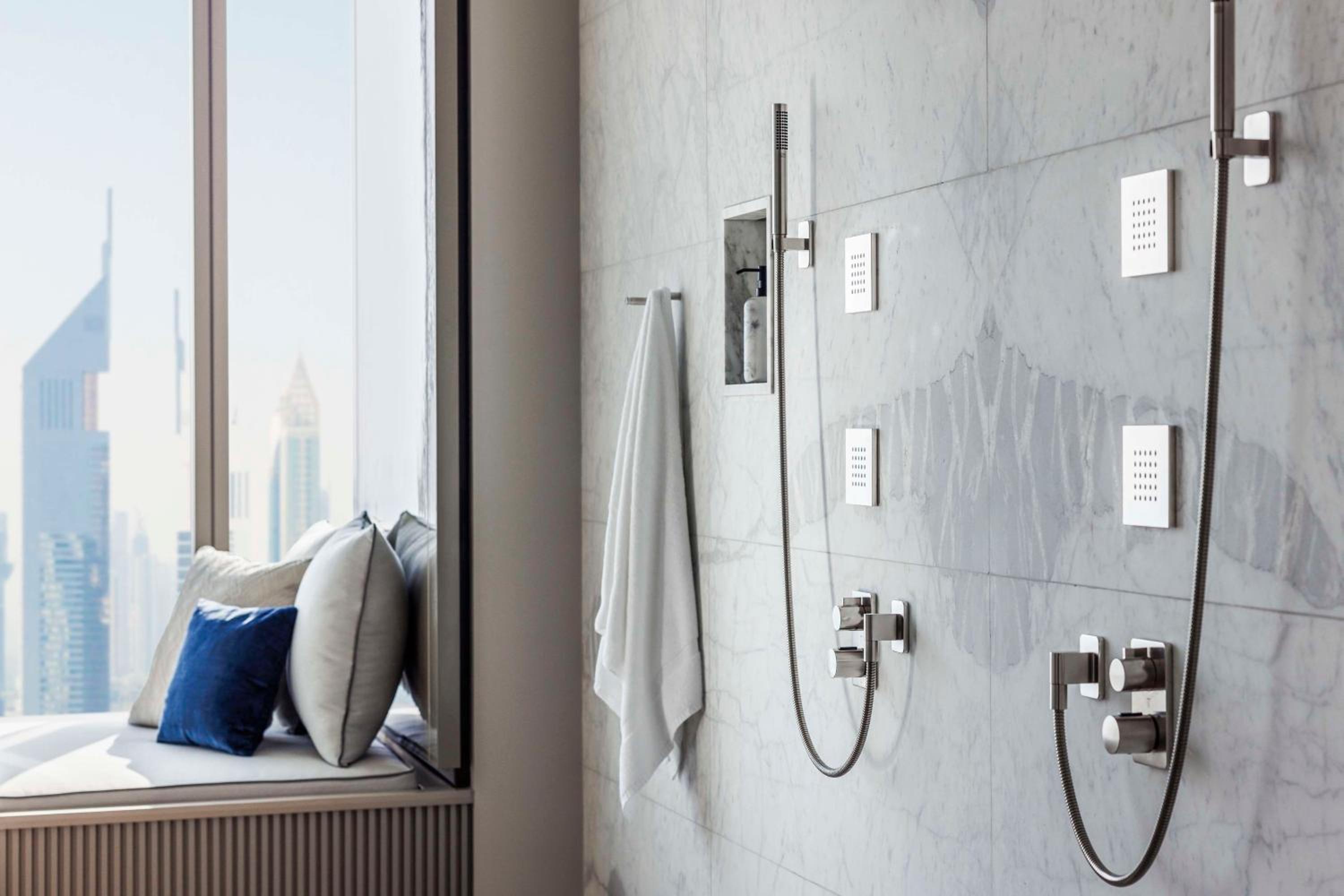 Zaabeel Suite