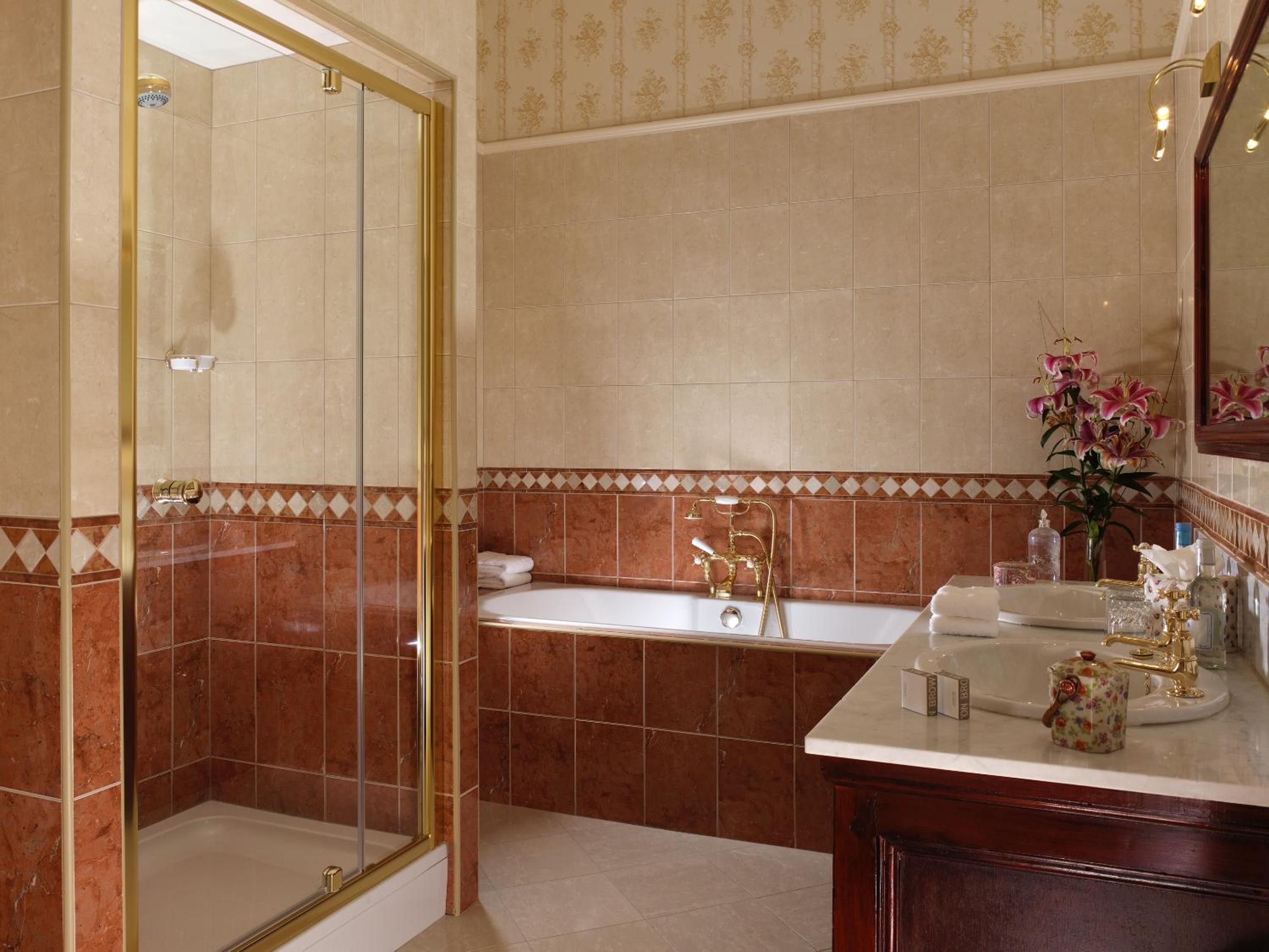 Mansion Suite - Photo 2