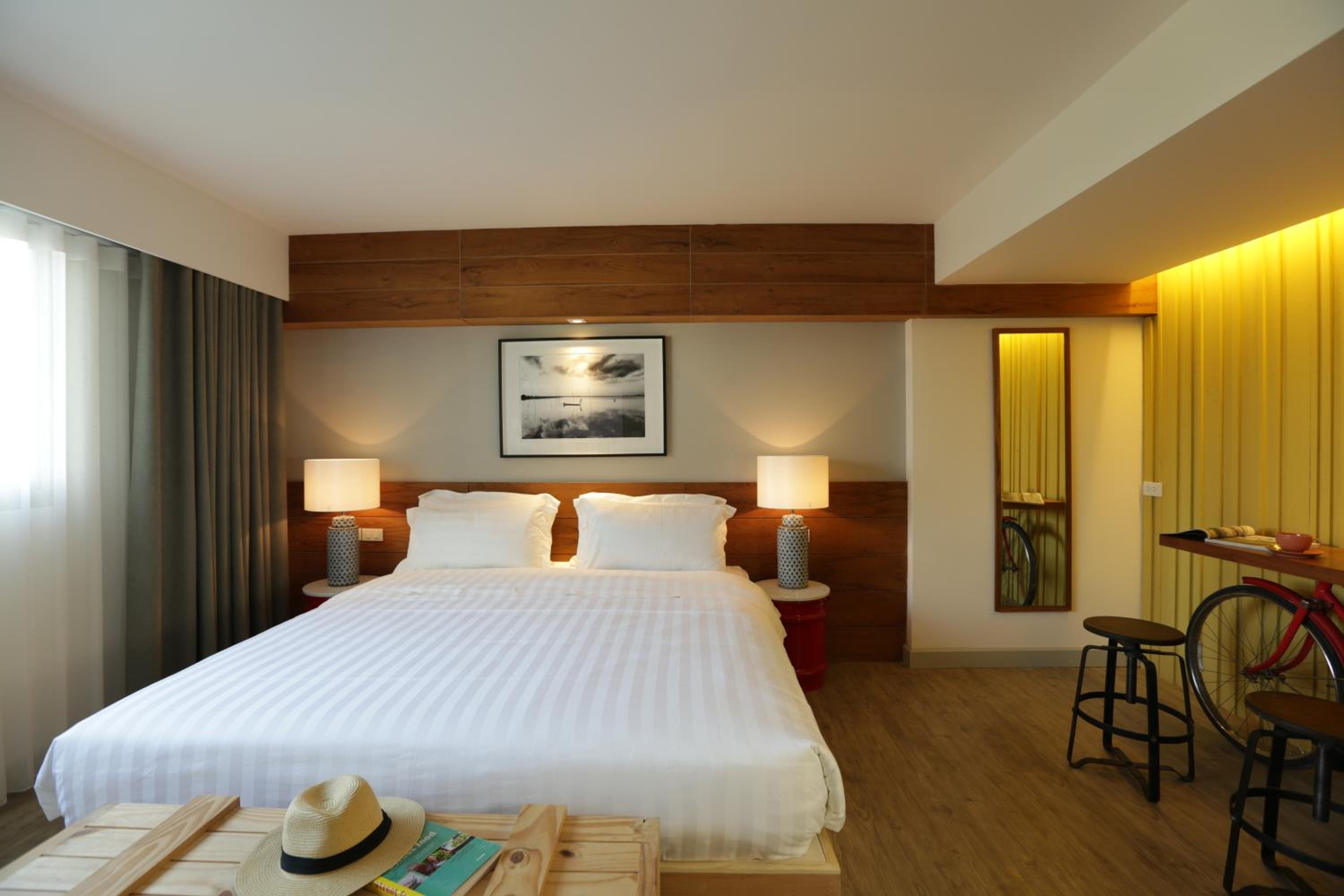 Vintage Deluxe Double or Twin Room photo 1