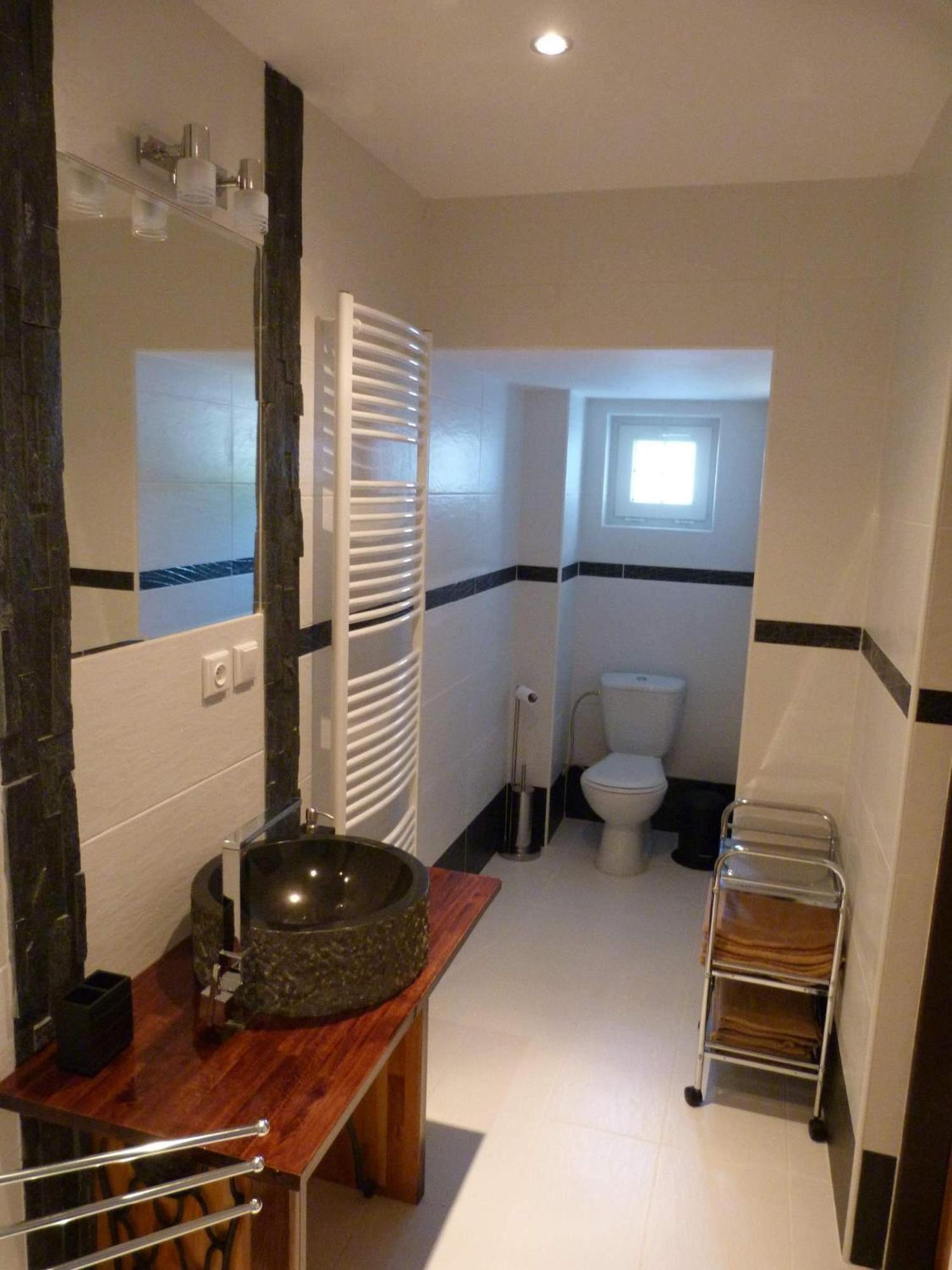 Triple Room with Private Bathroom photo 2