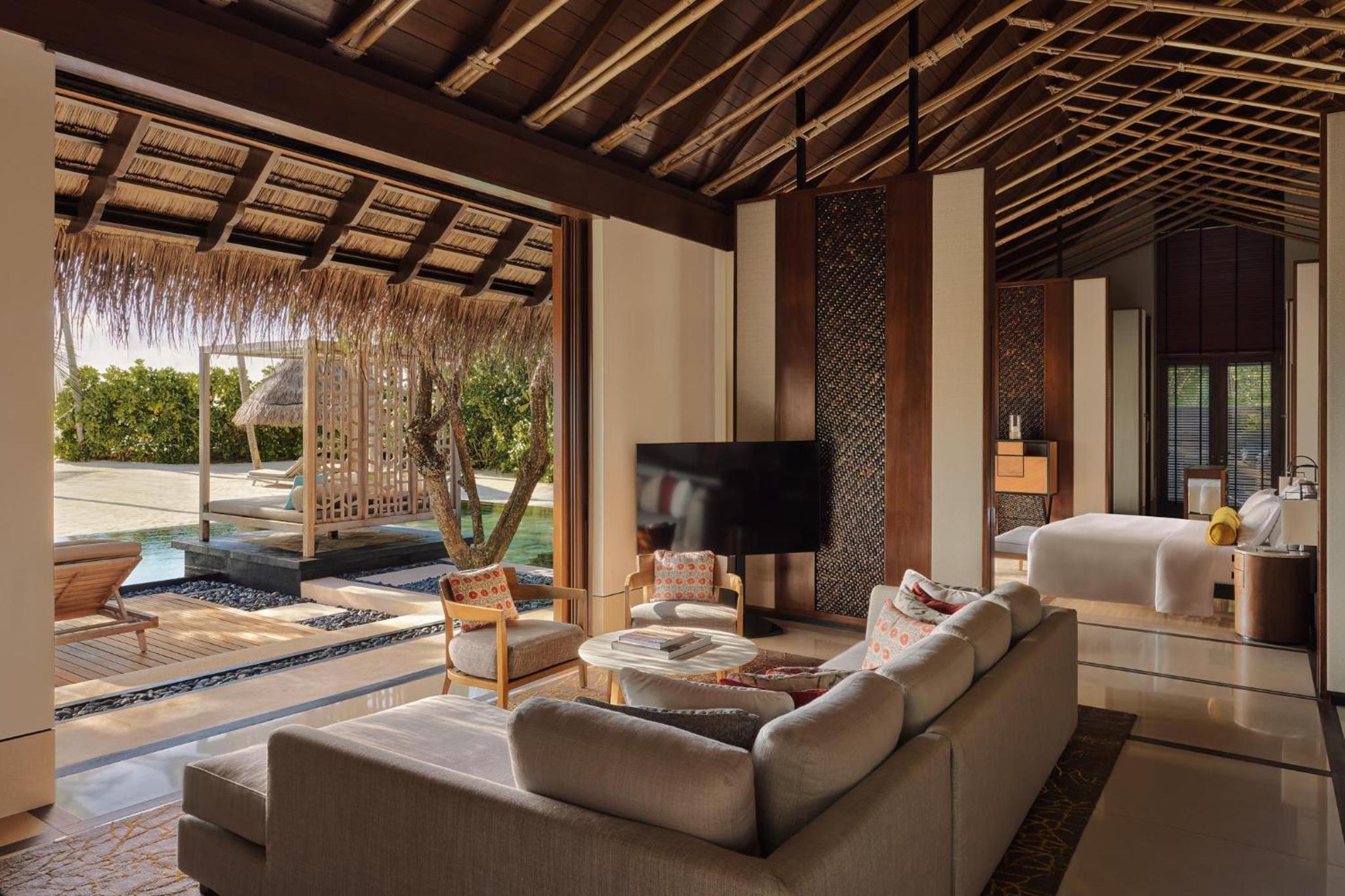 Two Villa Residences with Pool