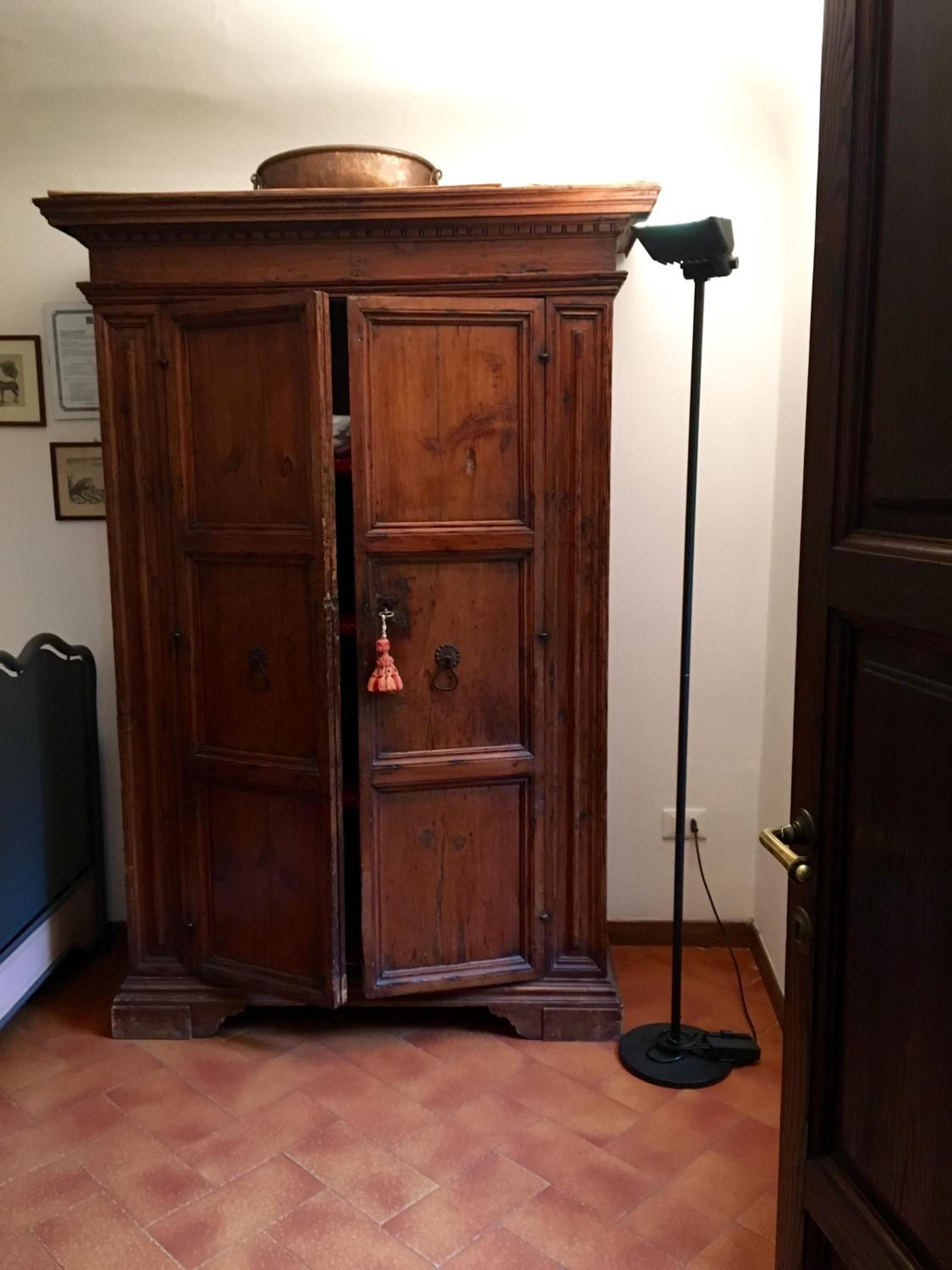 Single Room with Private Bathroom