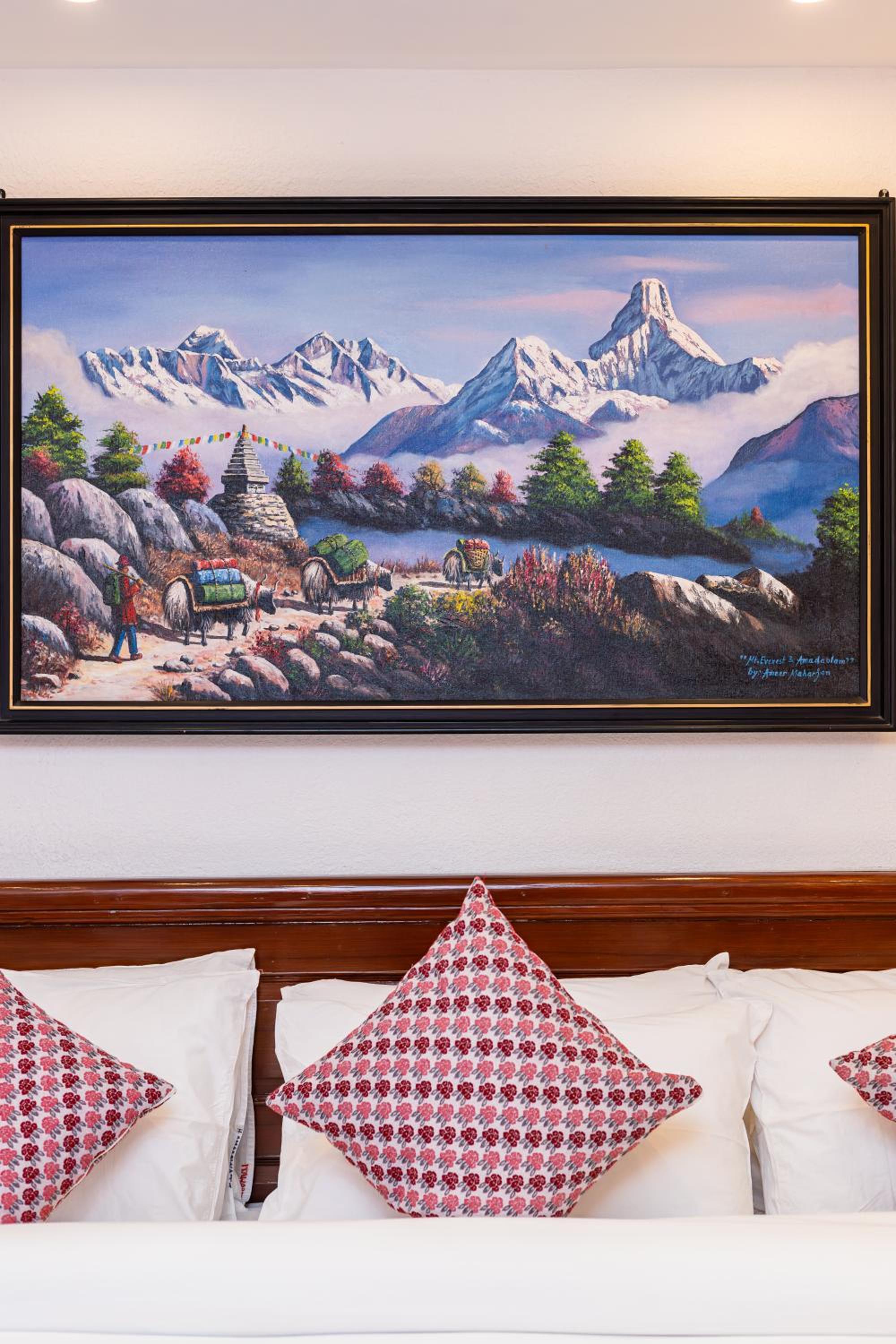 Executive Suite - Photo 10