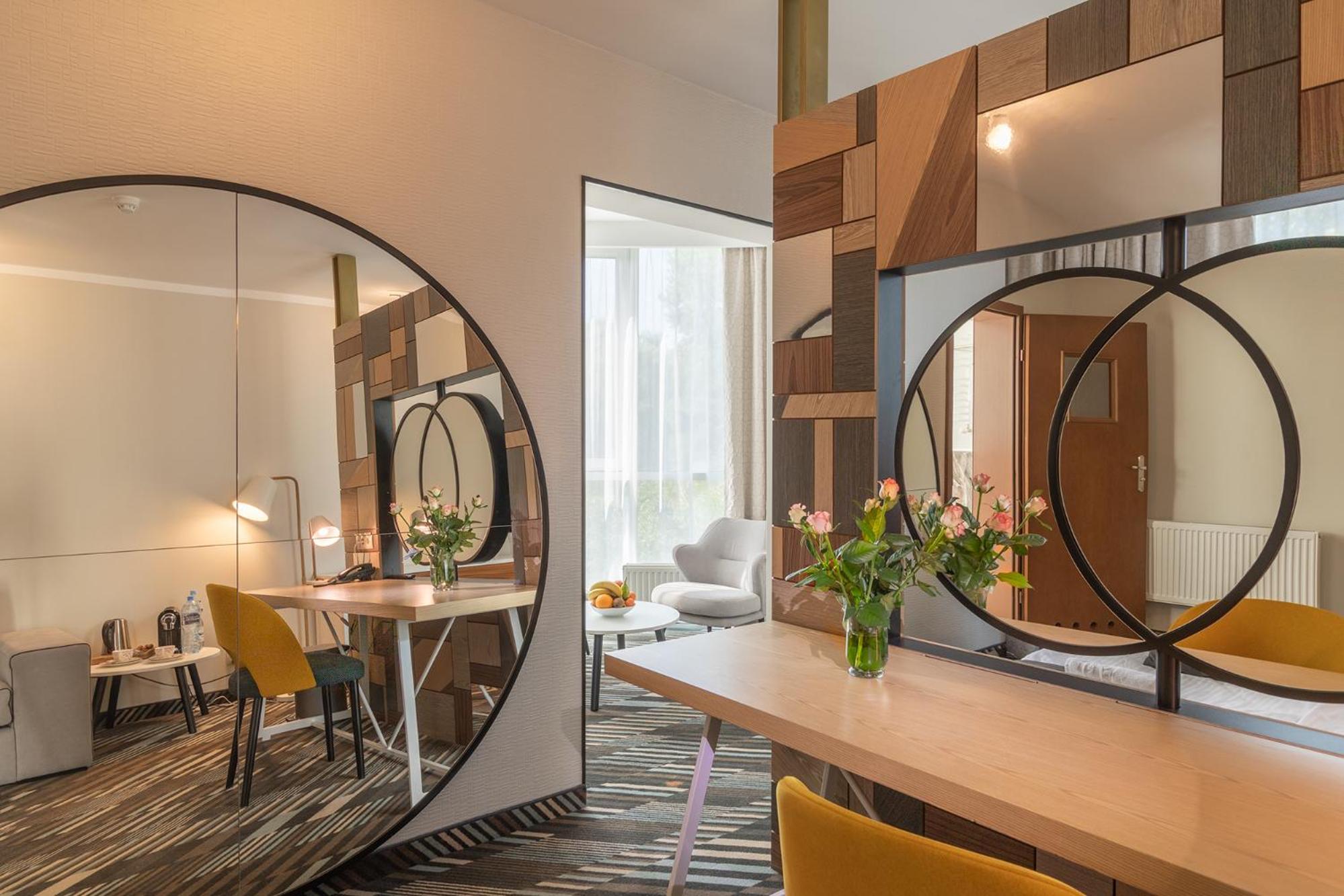 Suite Apartment - Photo 4