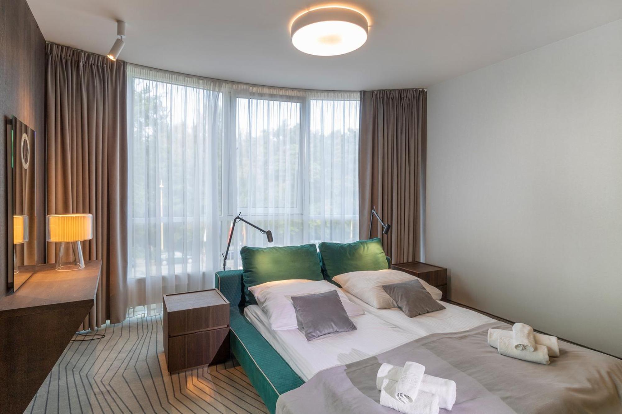 Suite Apartment - Photo 9