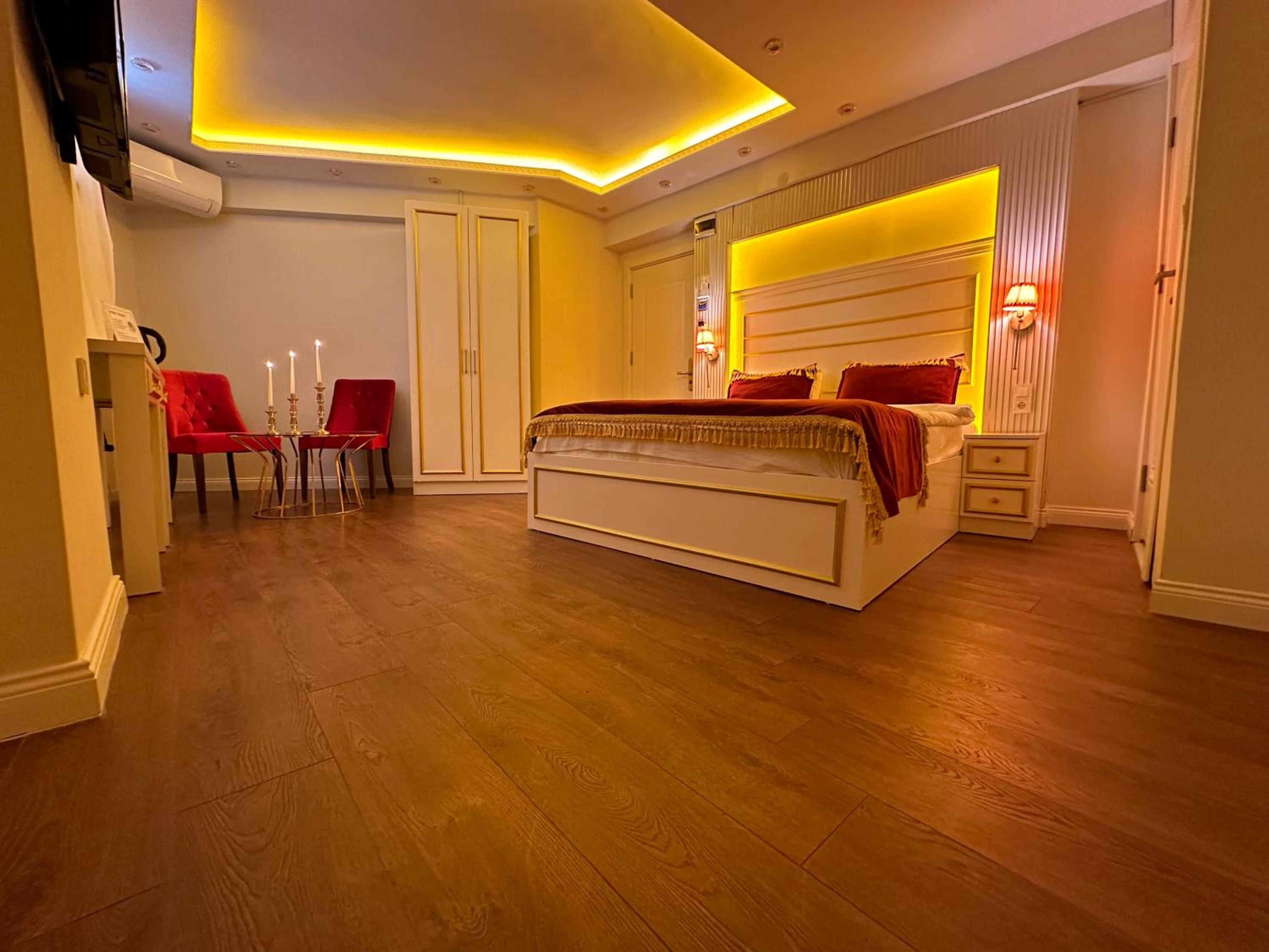 Deluxe Triple Room with Sea View