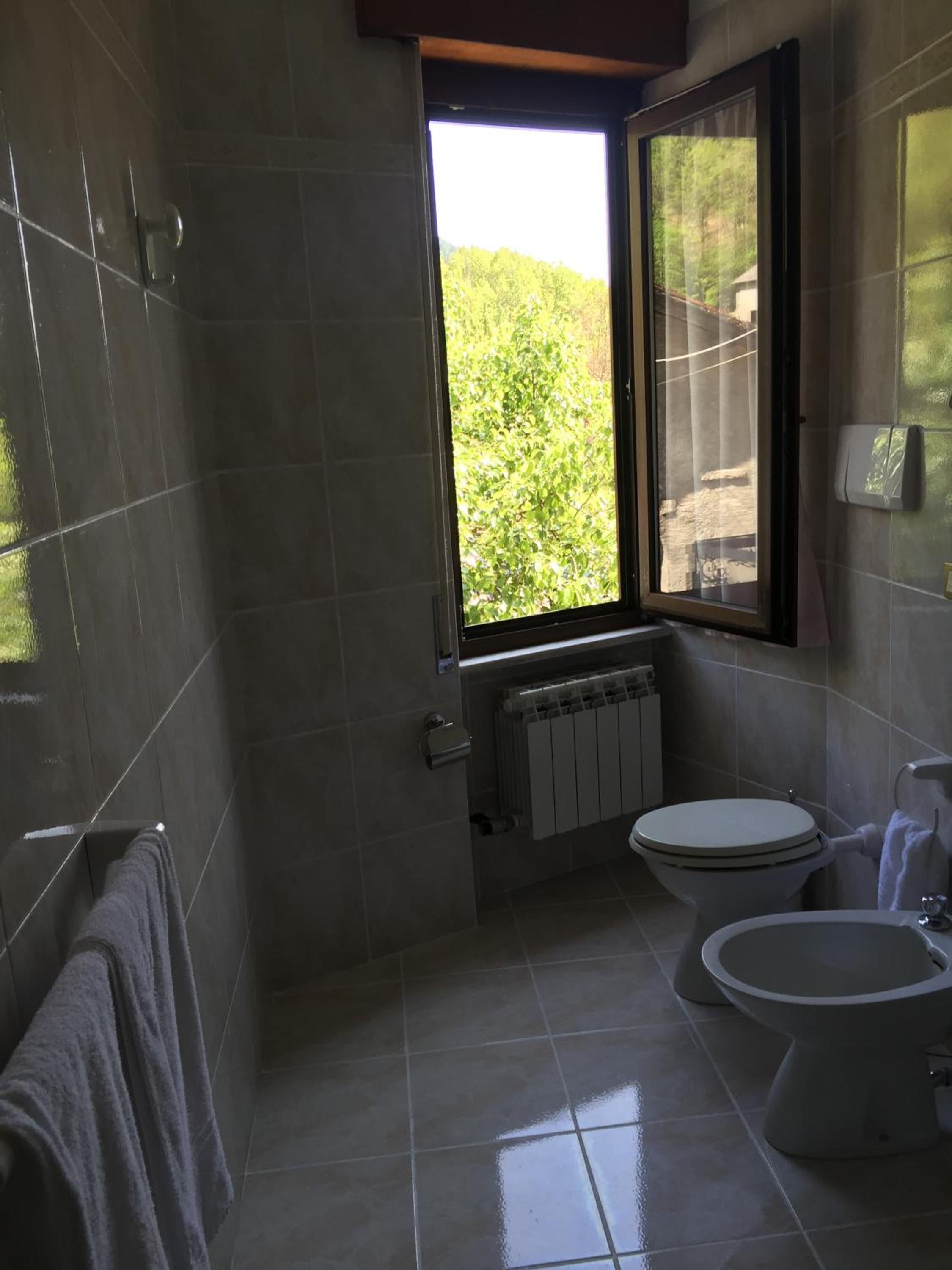 Double or Twin Room with Balcony photo 2