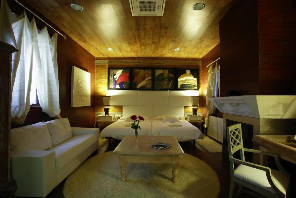 Superior Family Room