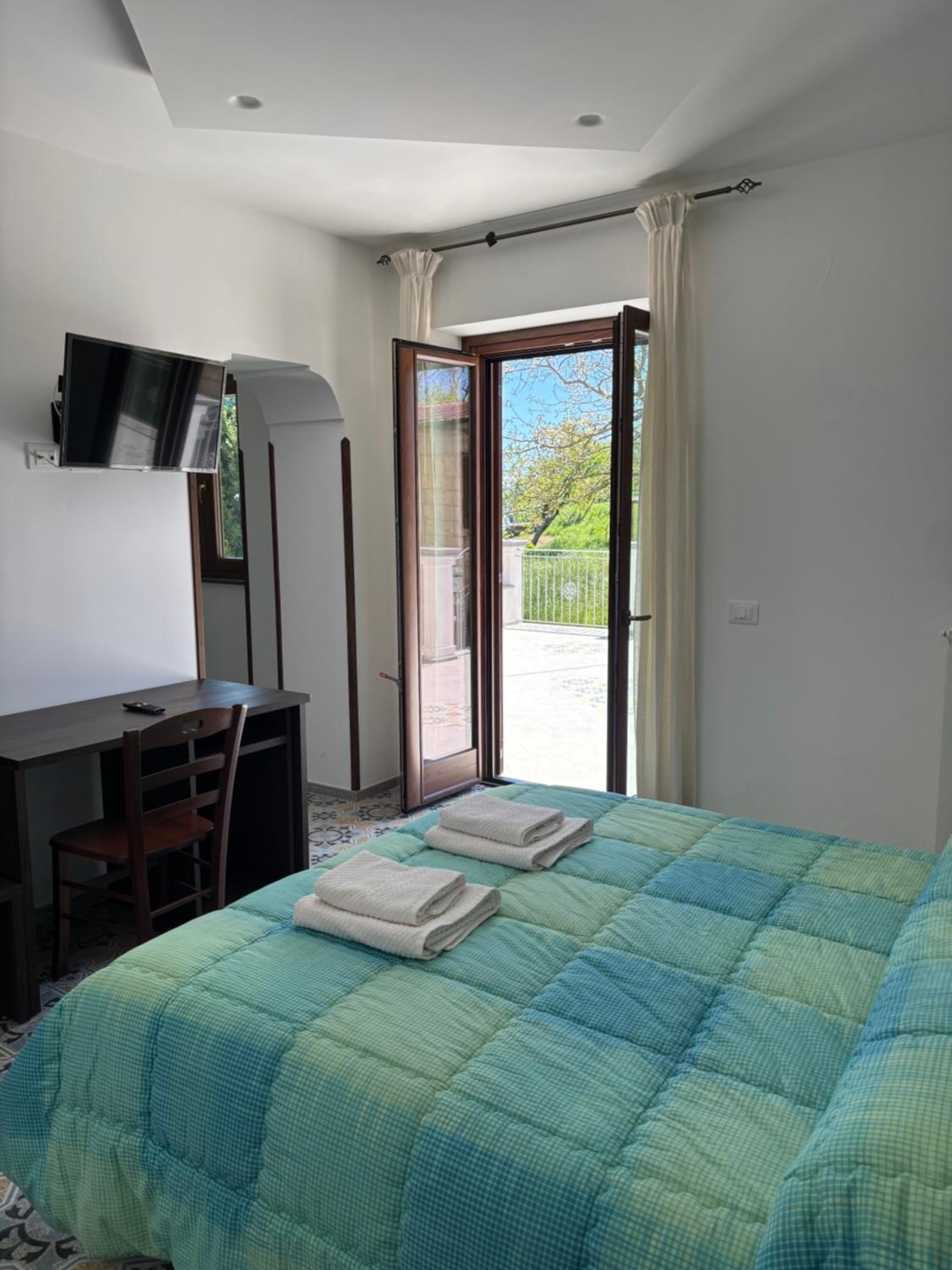 Triple Room with Balcony
