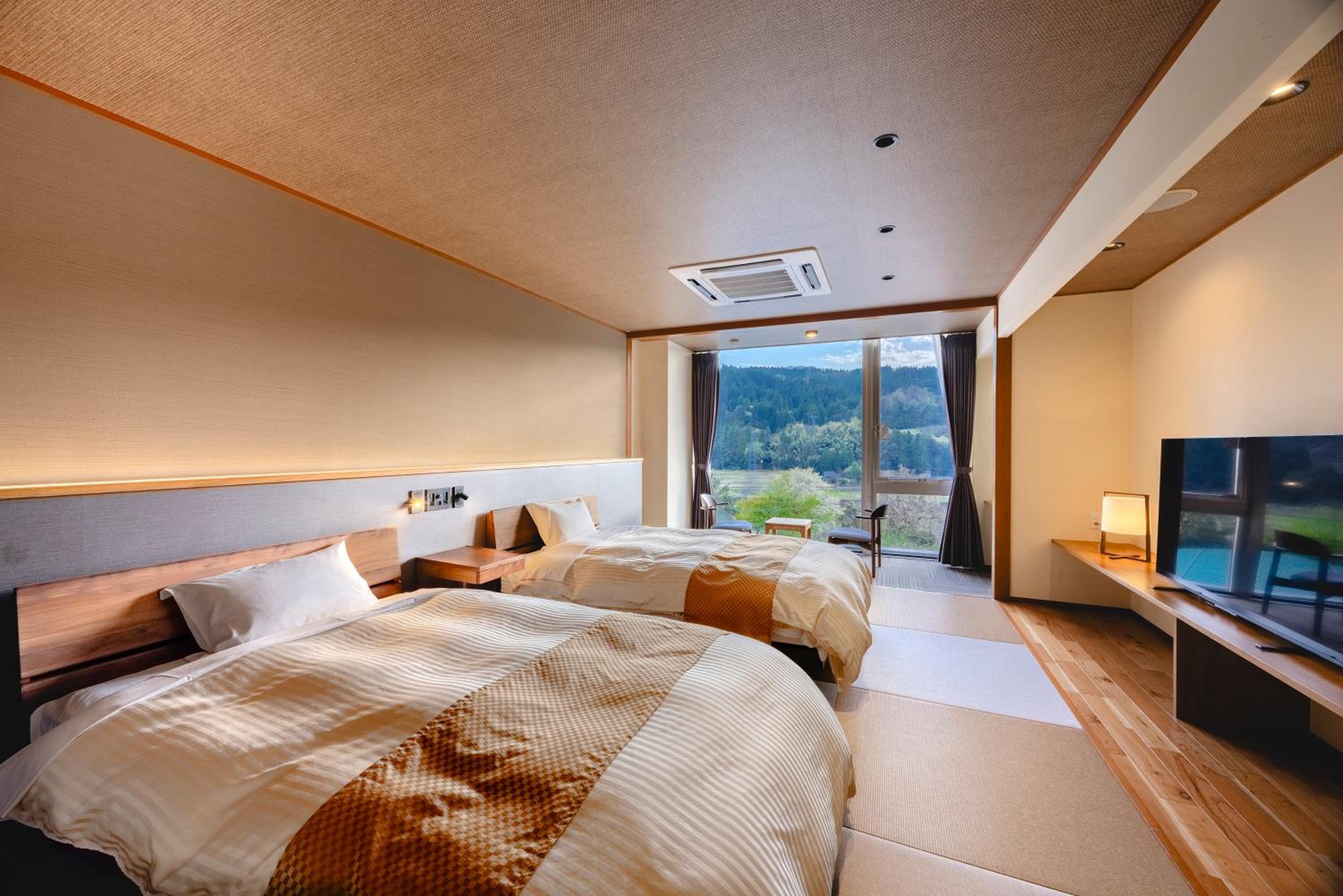 Superior Twin Room