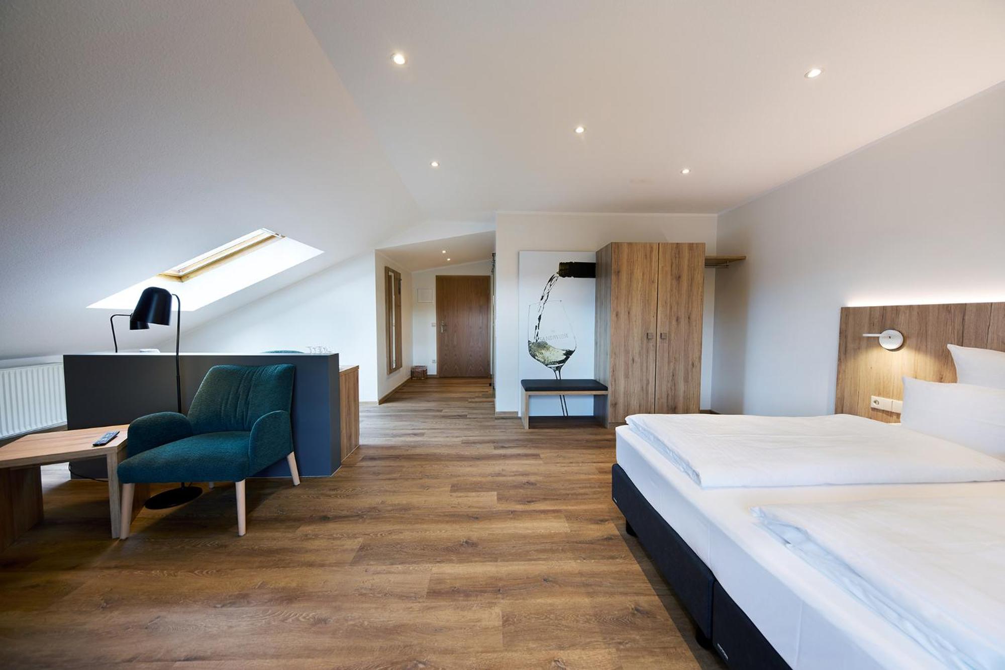 Large Double Room