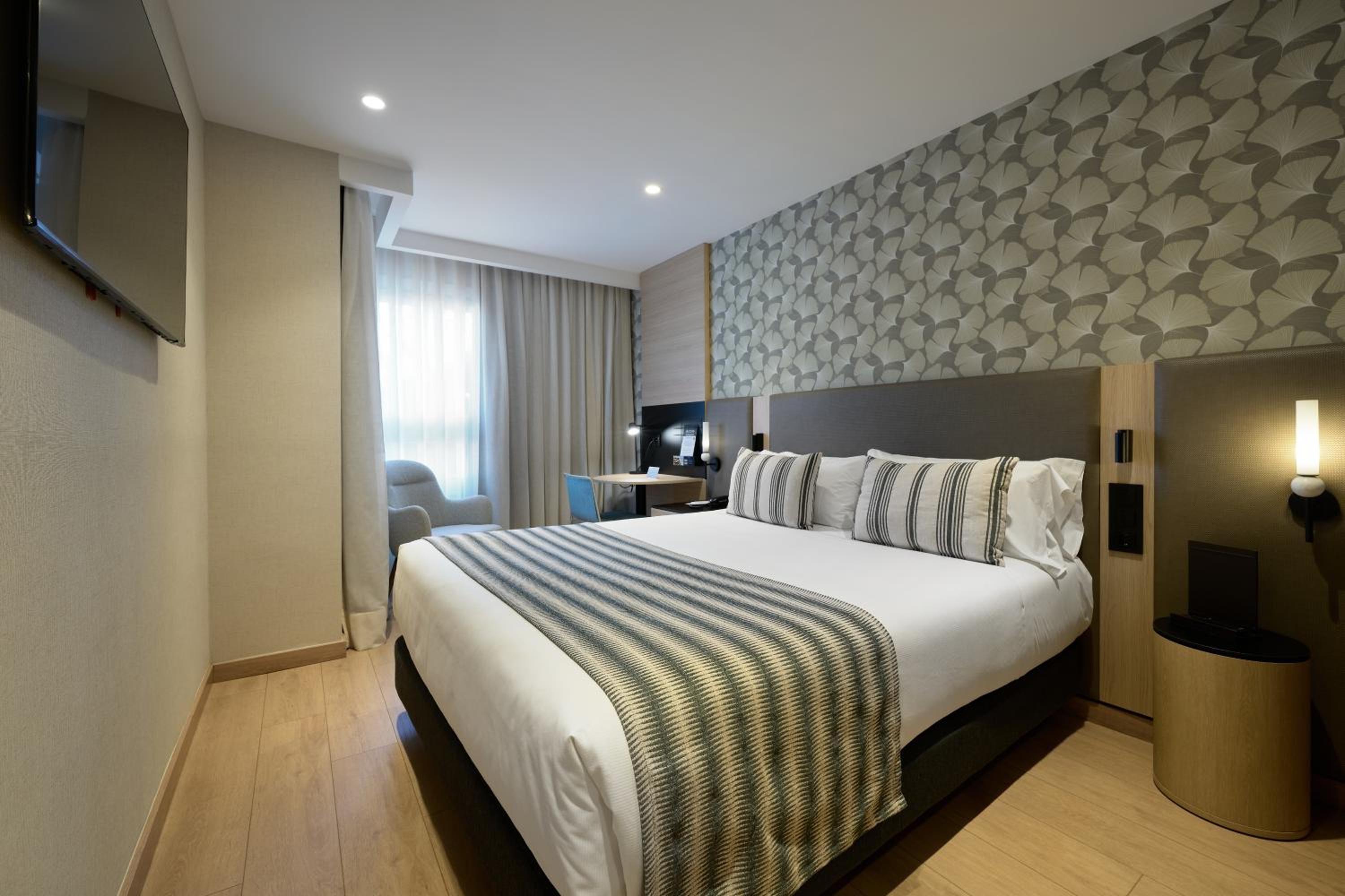 Deluxe Premium Room