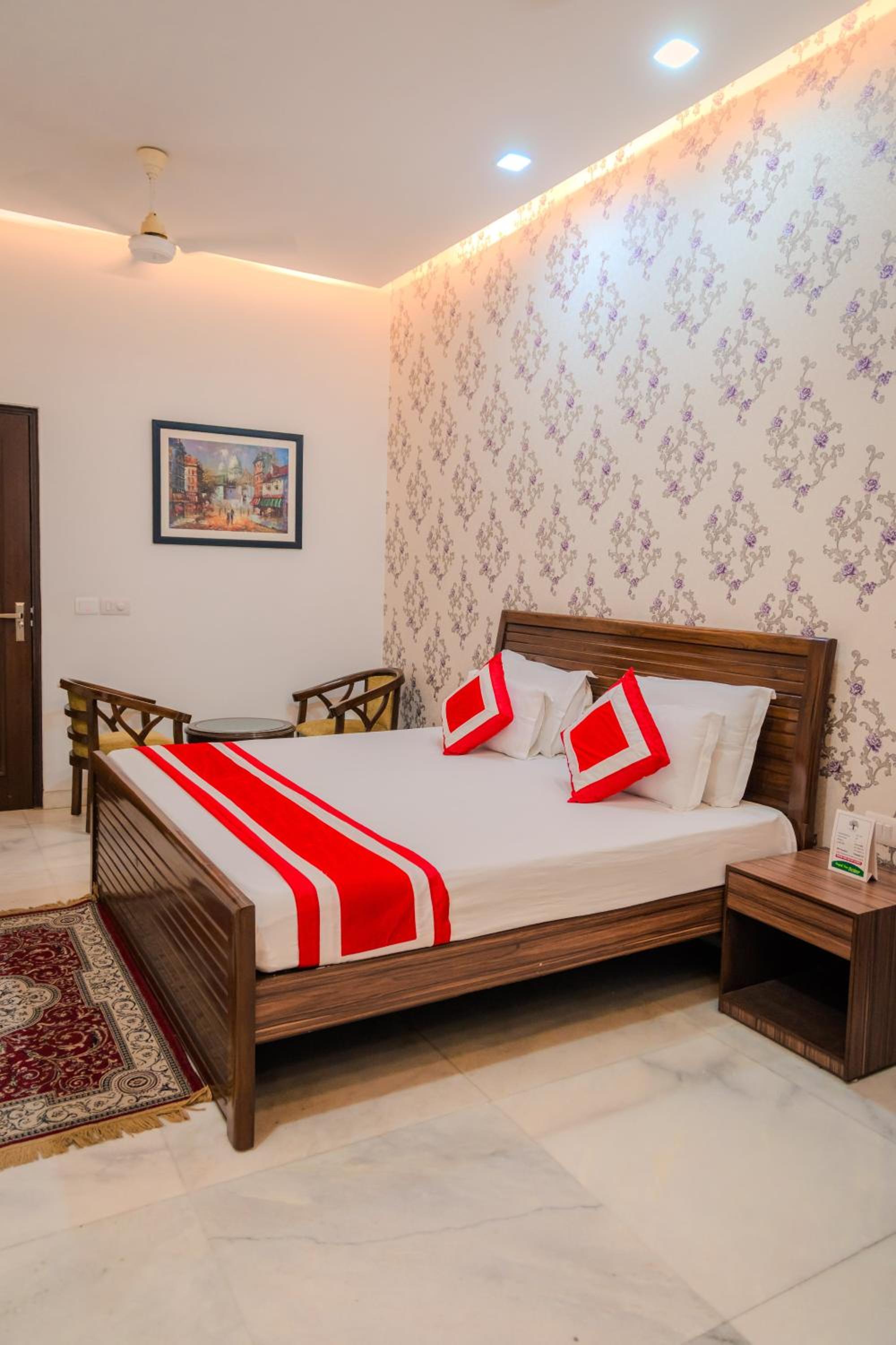 Standard King Room