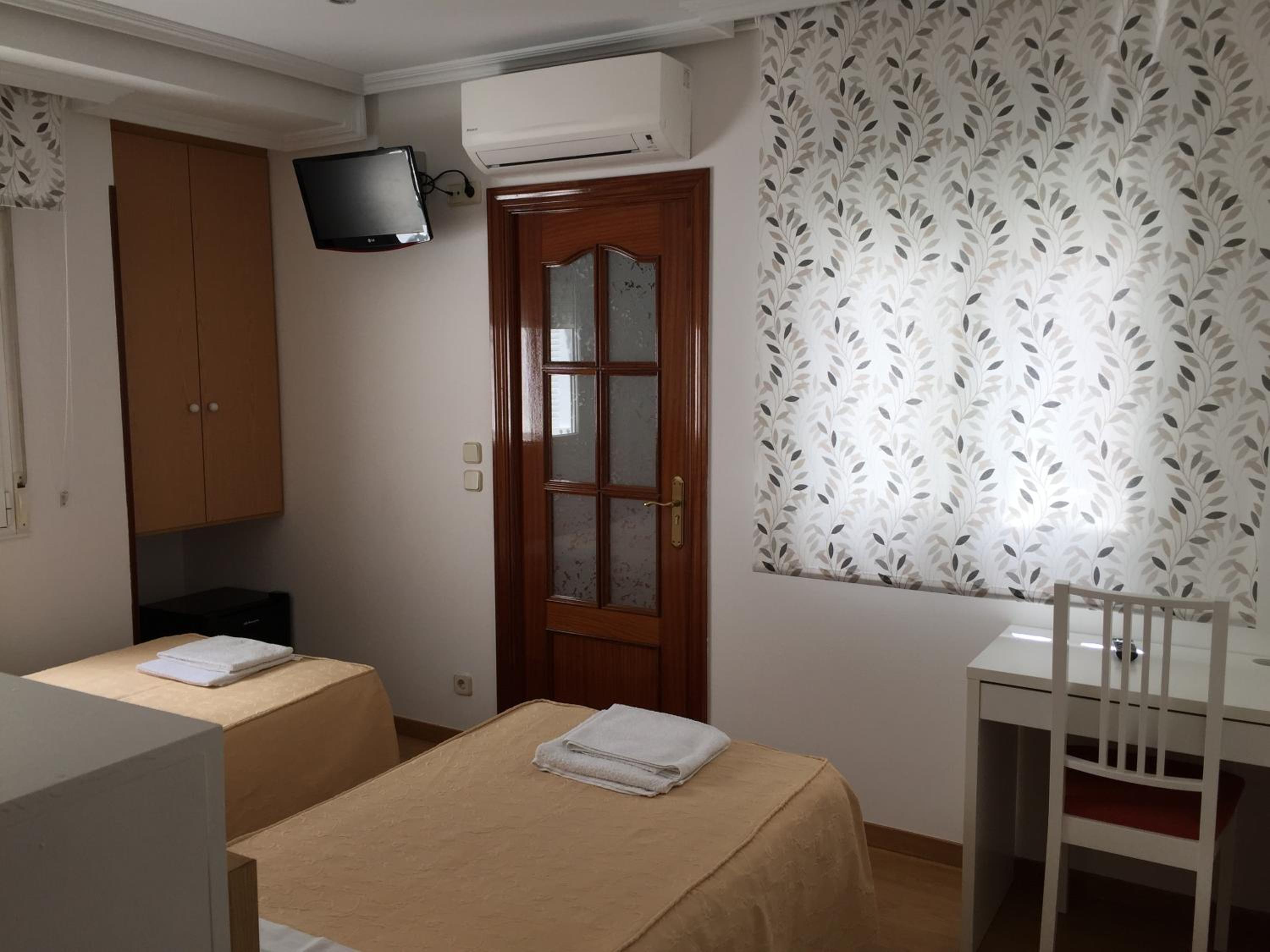 Two Connecting Double Rooms photo 2