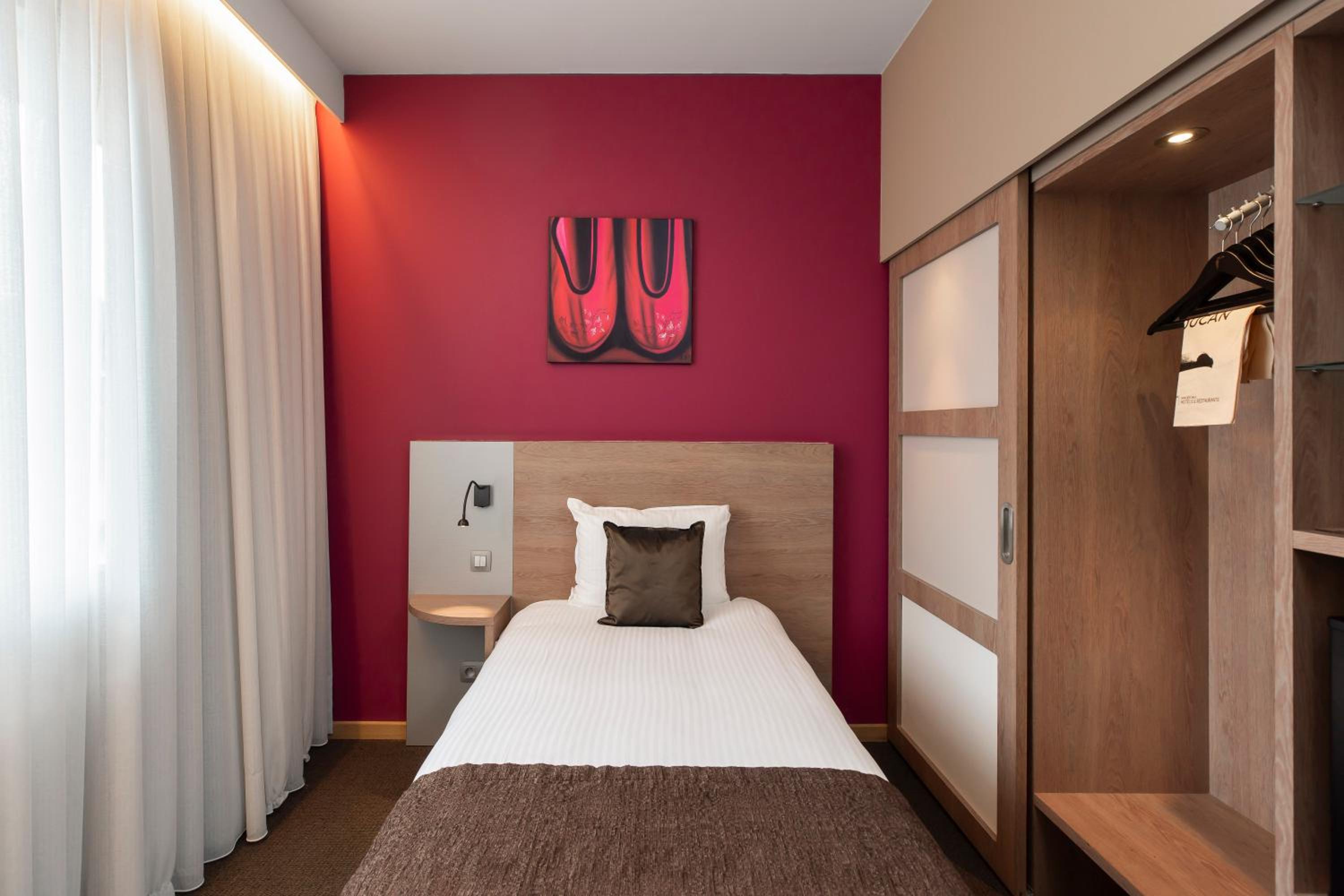 Single Room photo 1