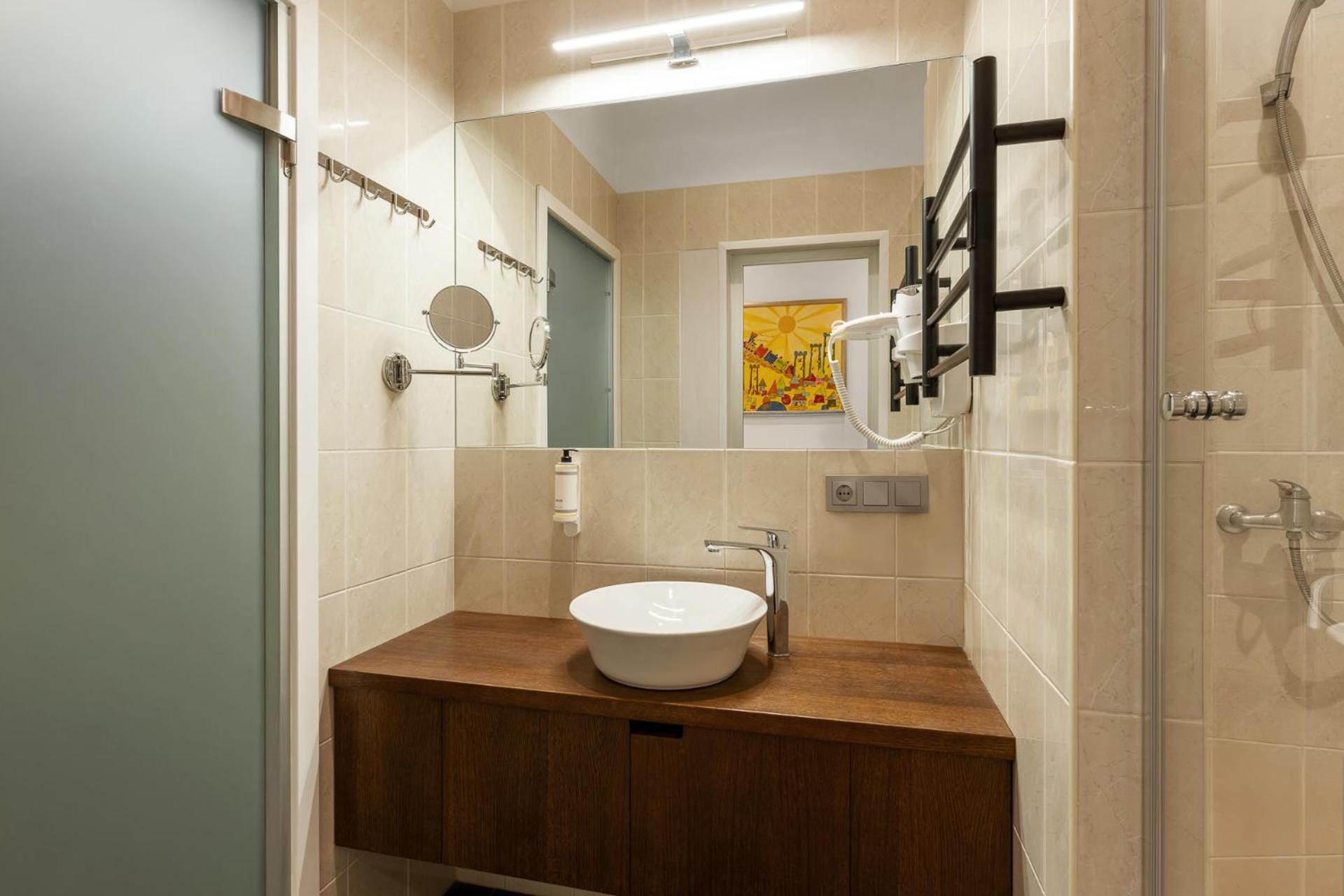 Single Room photo 2