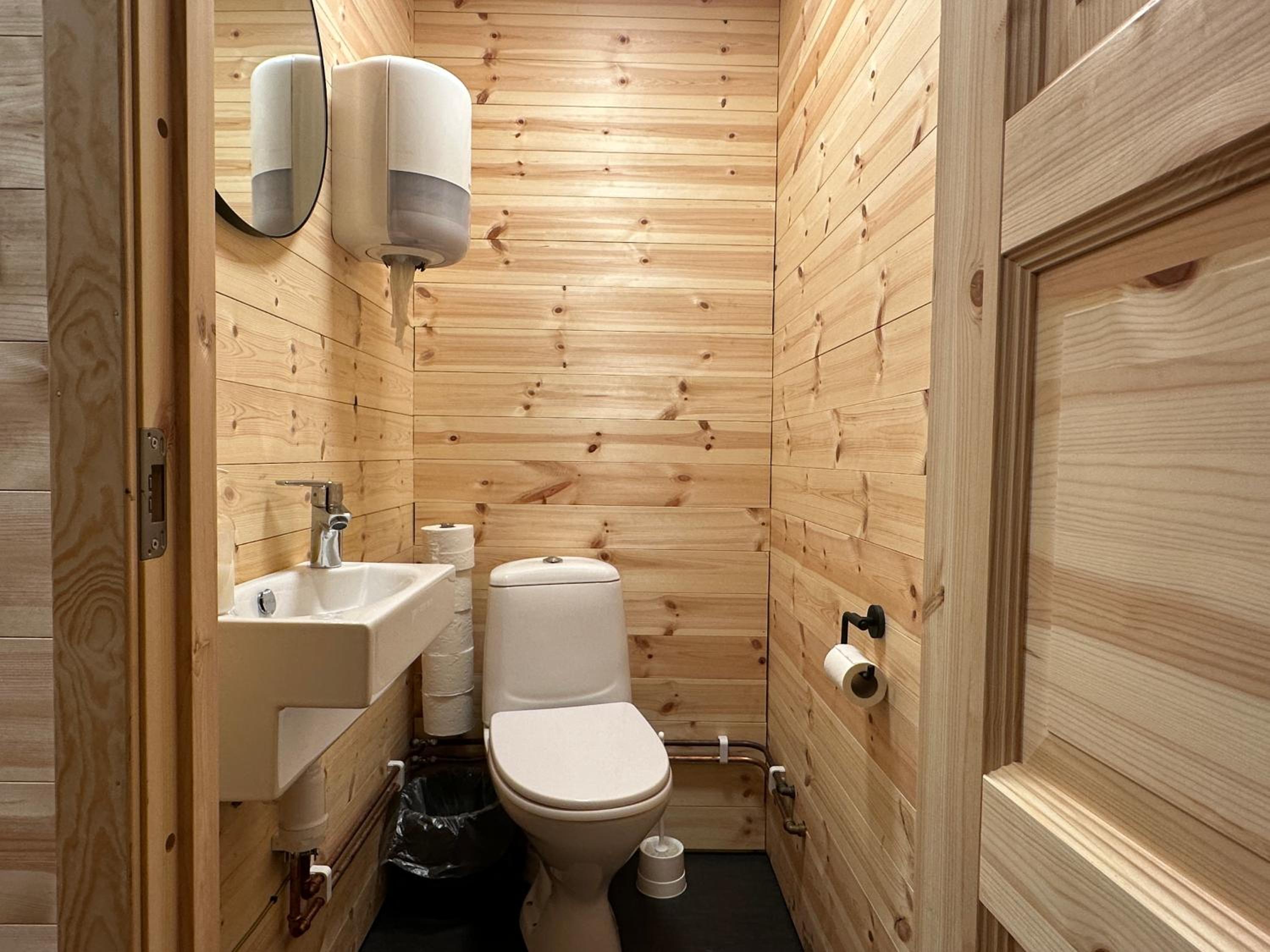 Quadruple Room with Shared Bathroom