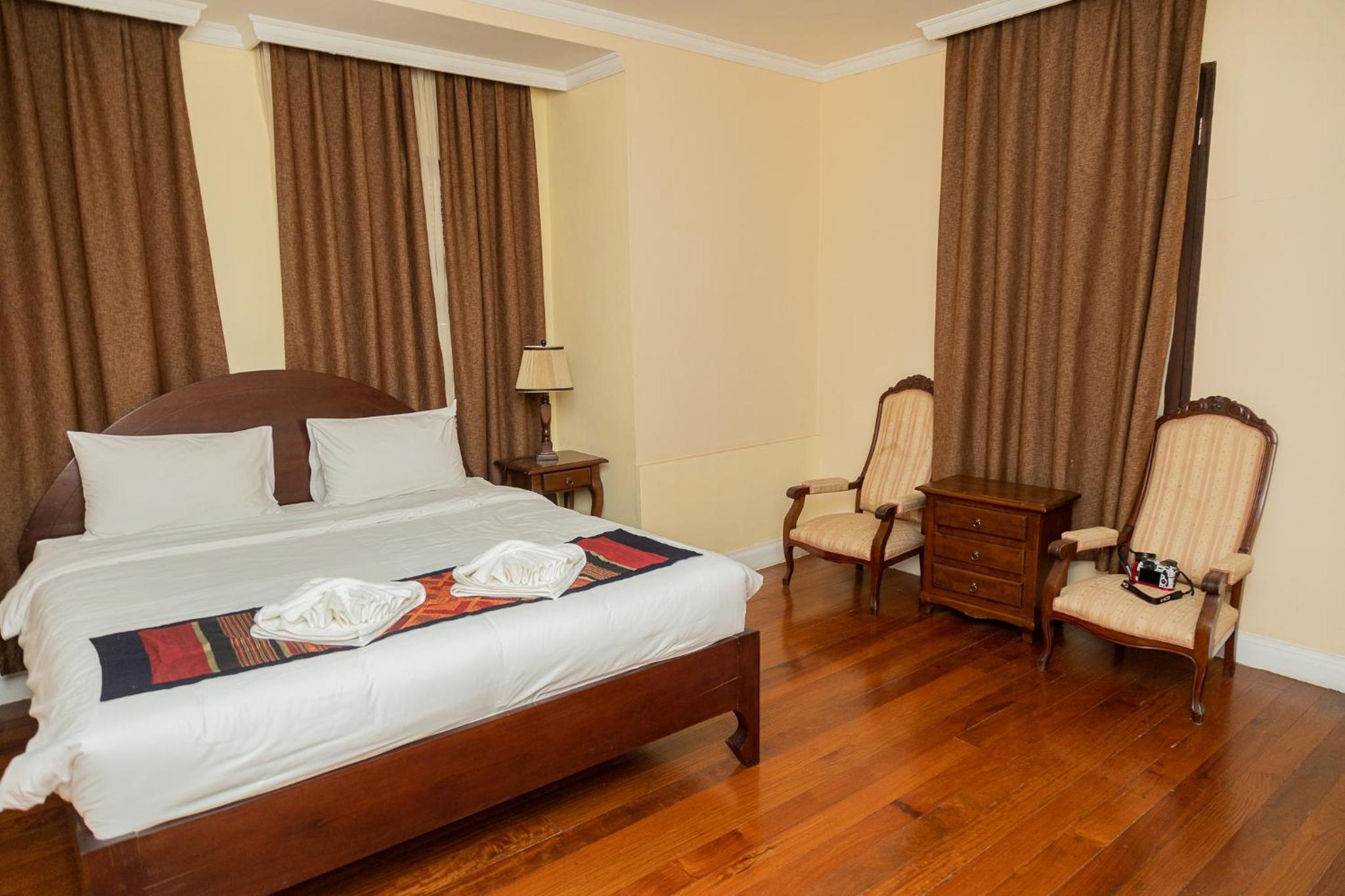 Deluxe Room (2 Adults + 1 Child) photo 3