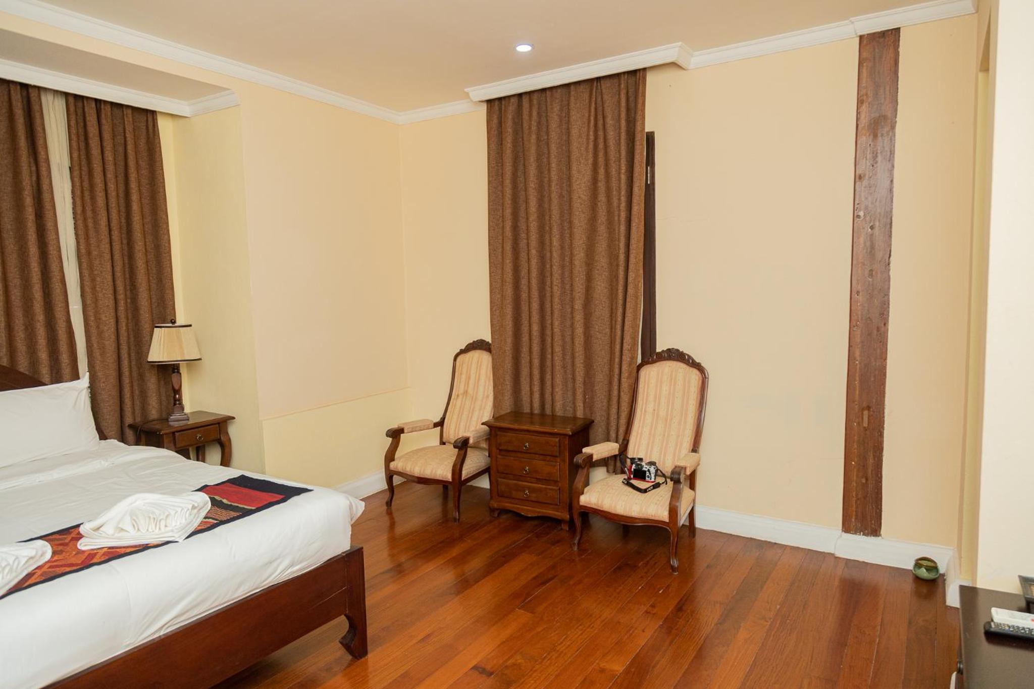 Deluxe Room (2 Adults + 1 Child) photo 2