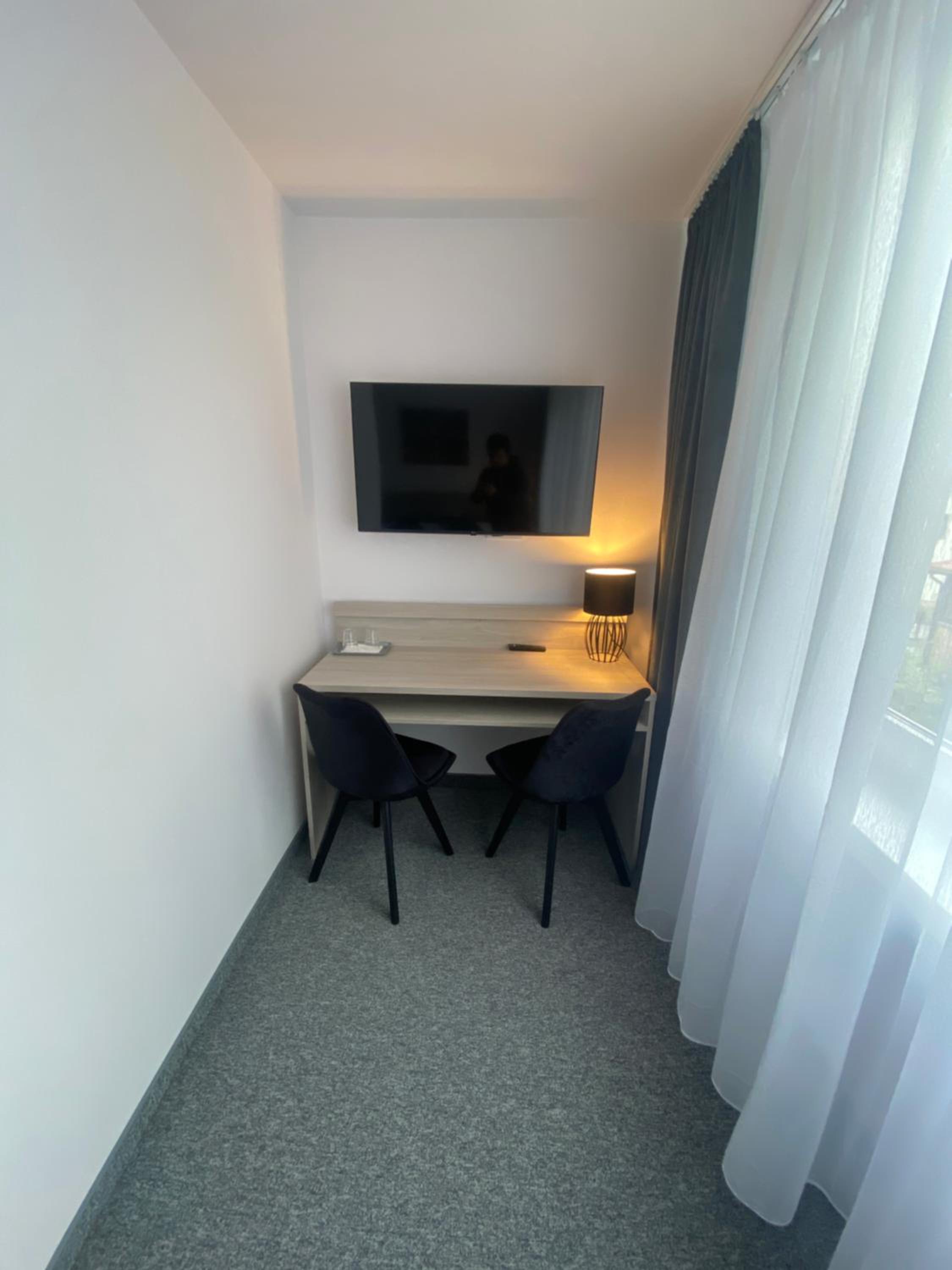 Standard Double Room - Photo 1