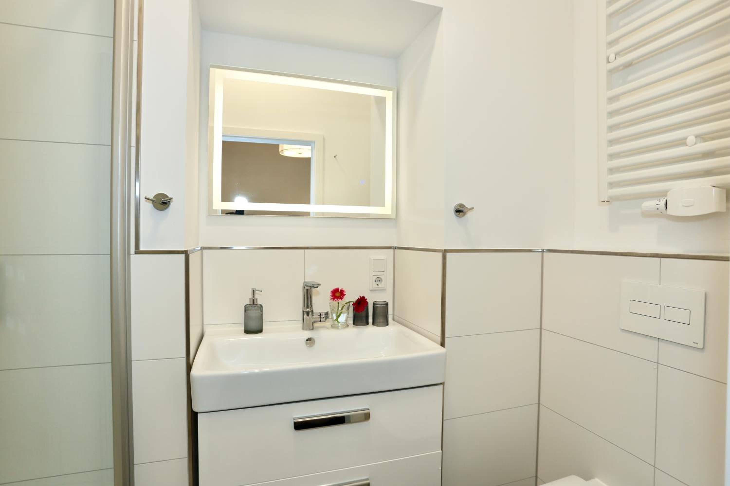 Double Room with Private Bathroom photo 3