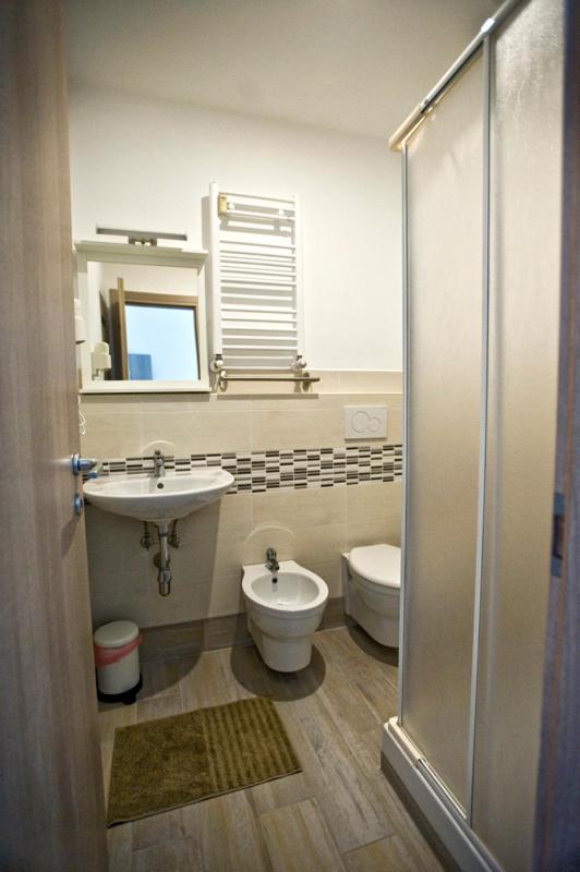 Double or Twin Room with Private Bathroom photo 1