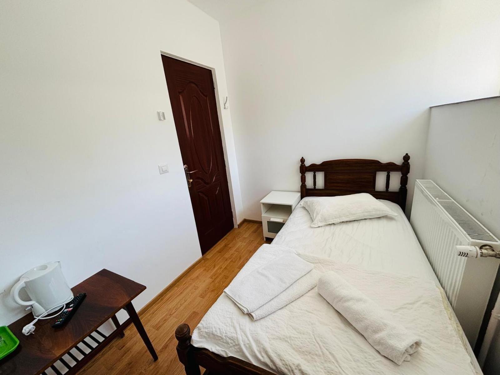 Basic Triple Room - Photo 5