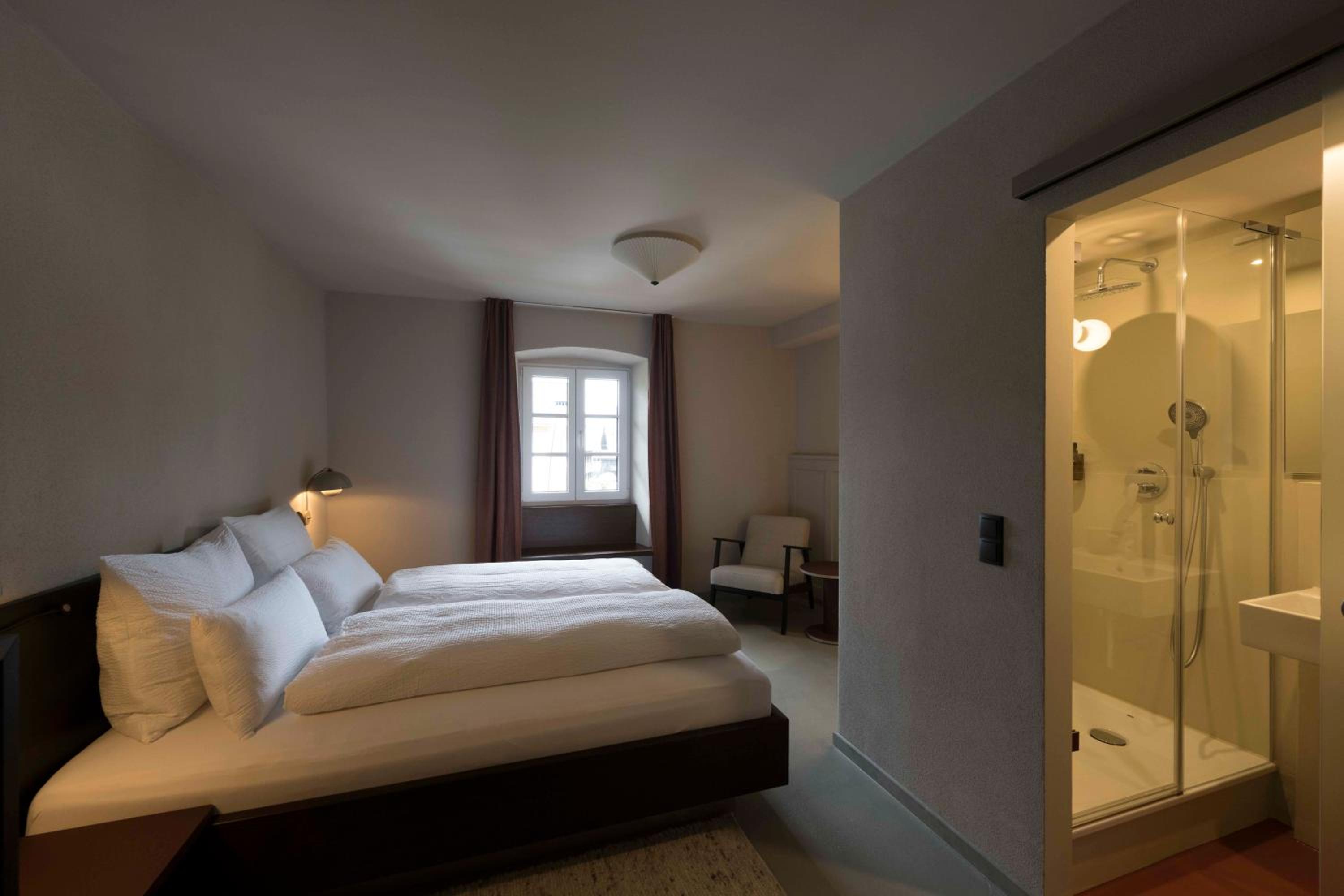 Double Room with Mountain View