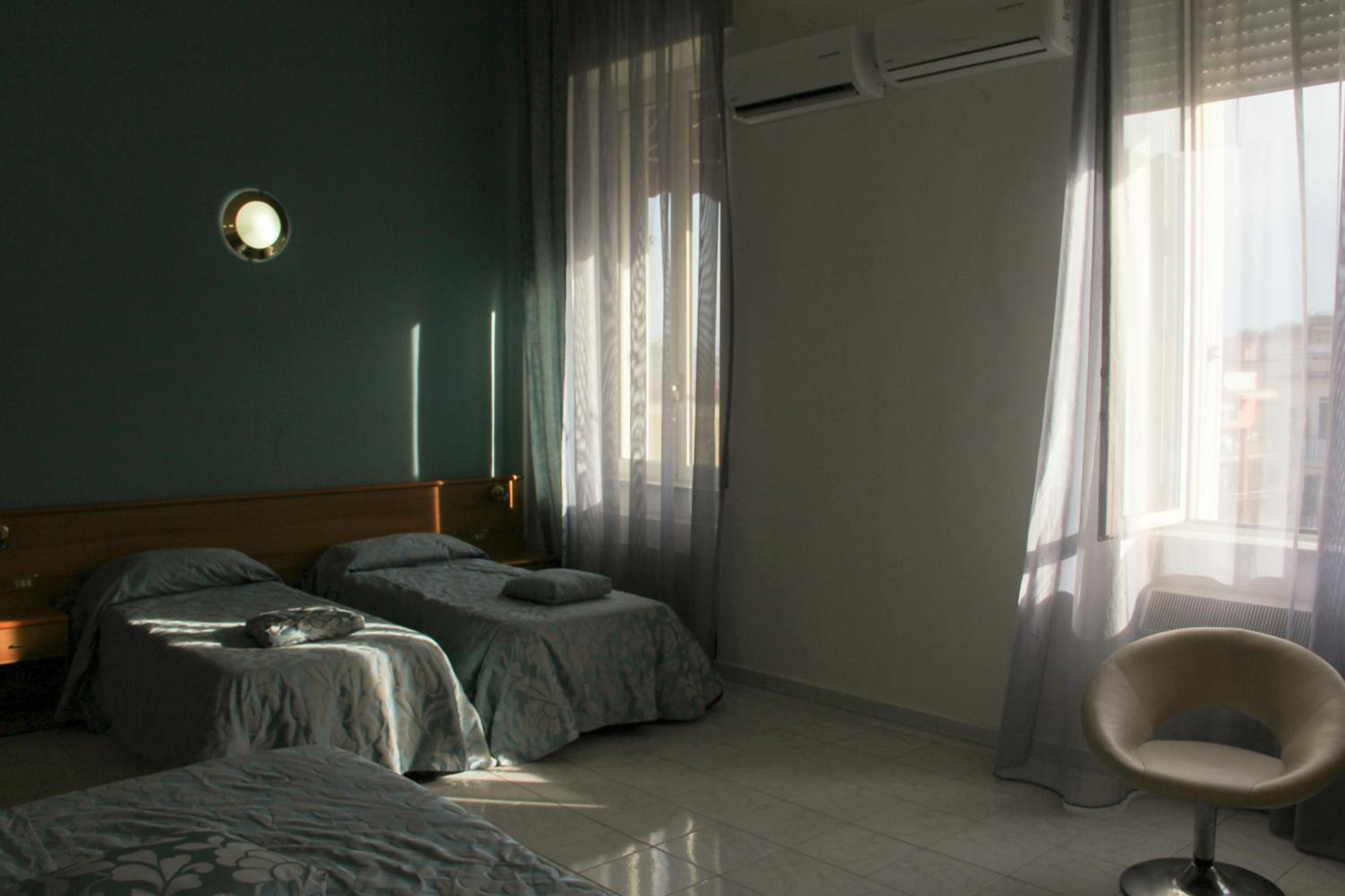 Triple Room - Photo 1