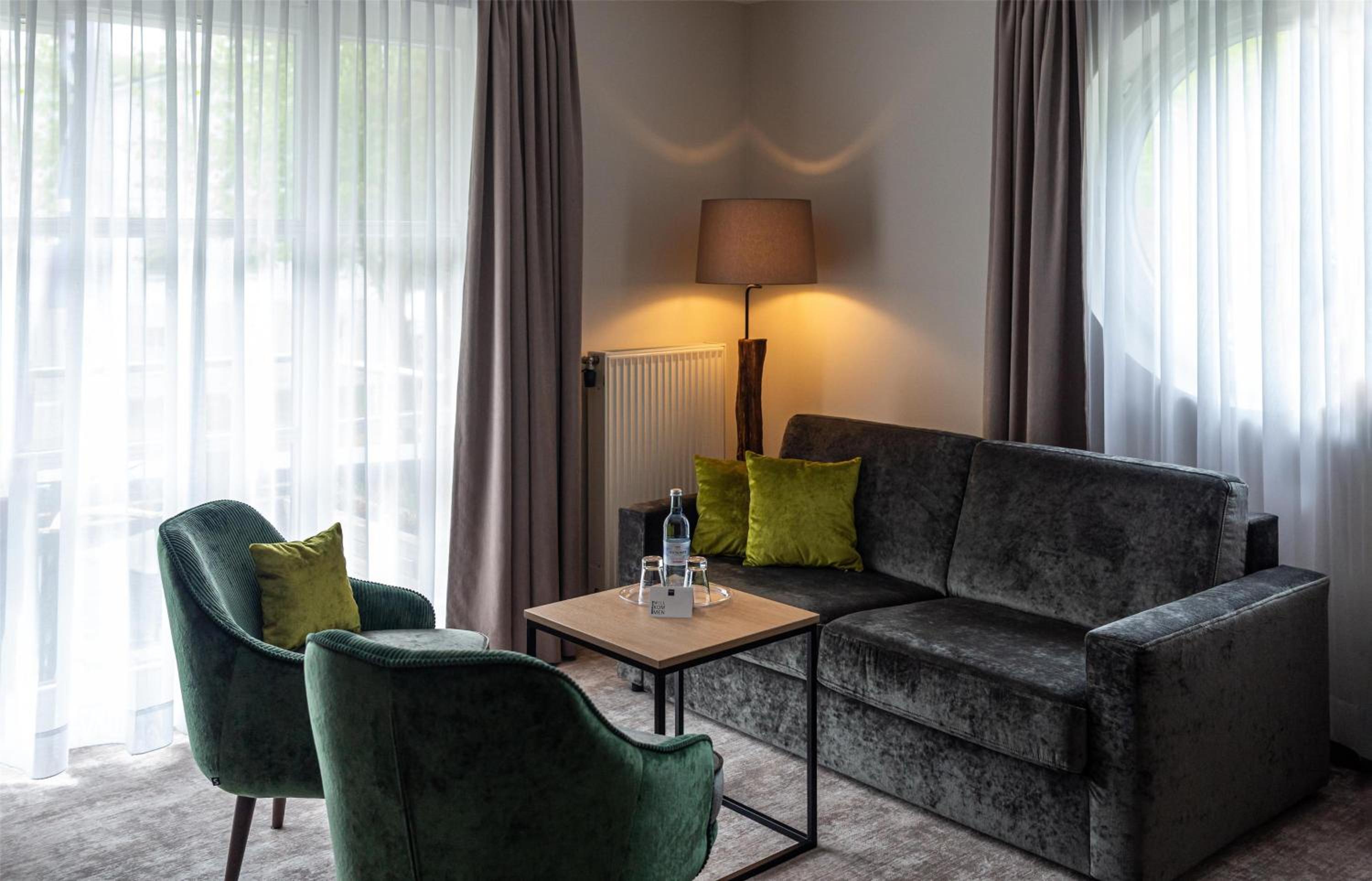 Suite - Photo 5