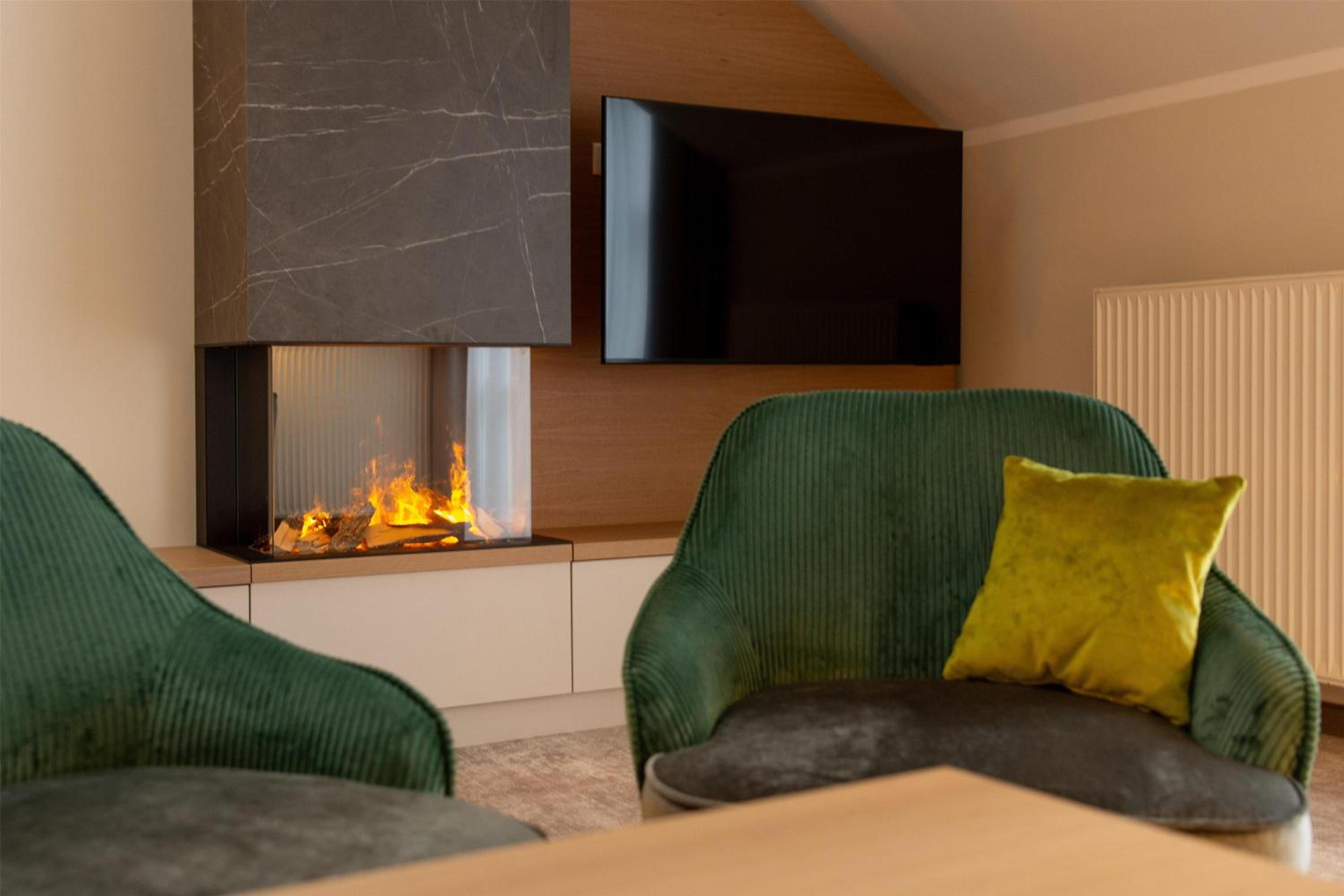 Superior Suite - Photo 2