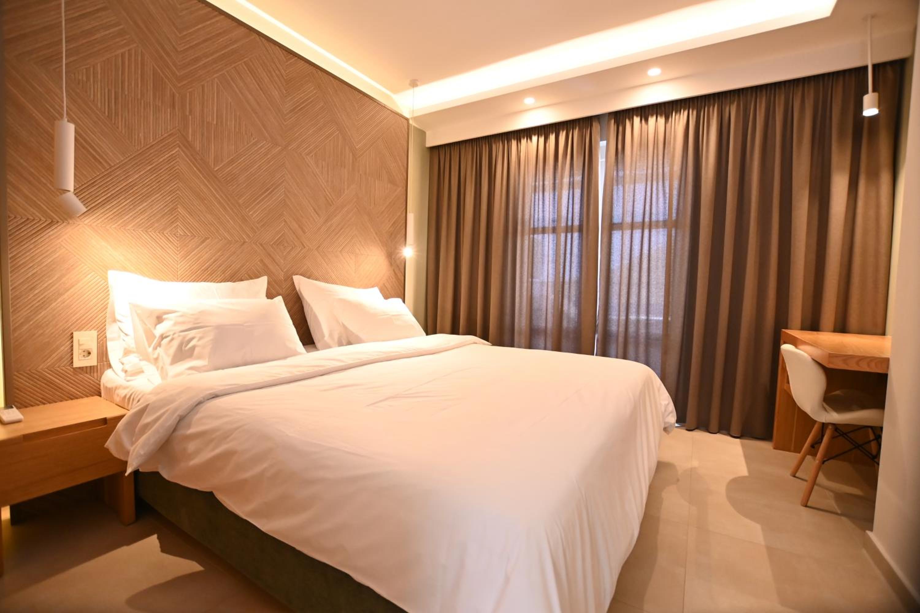 Suite with Private Pool photo 2