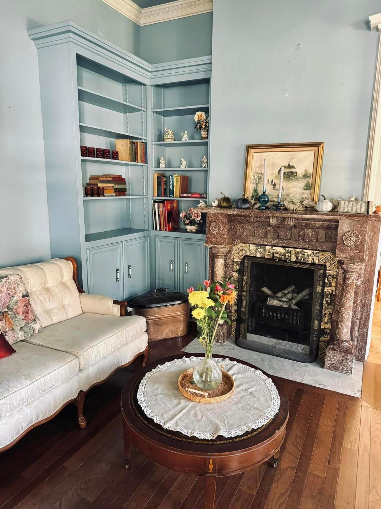 Family Room photo 2