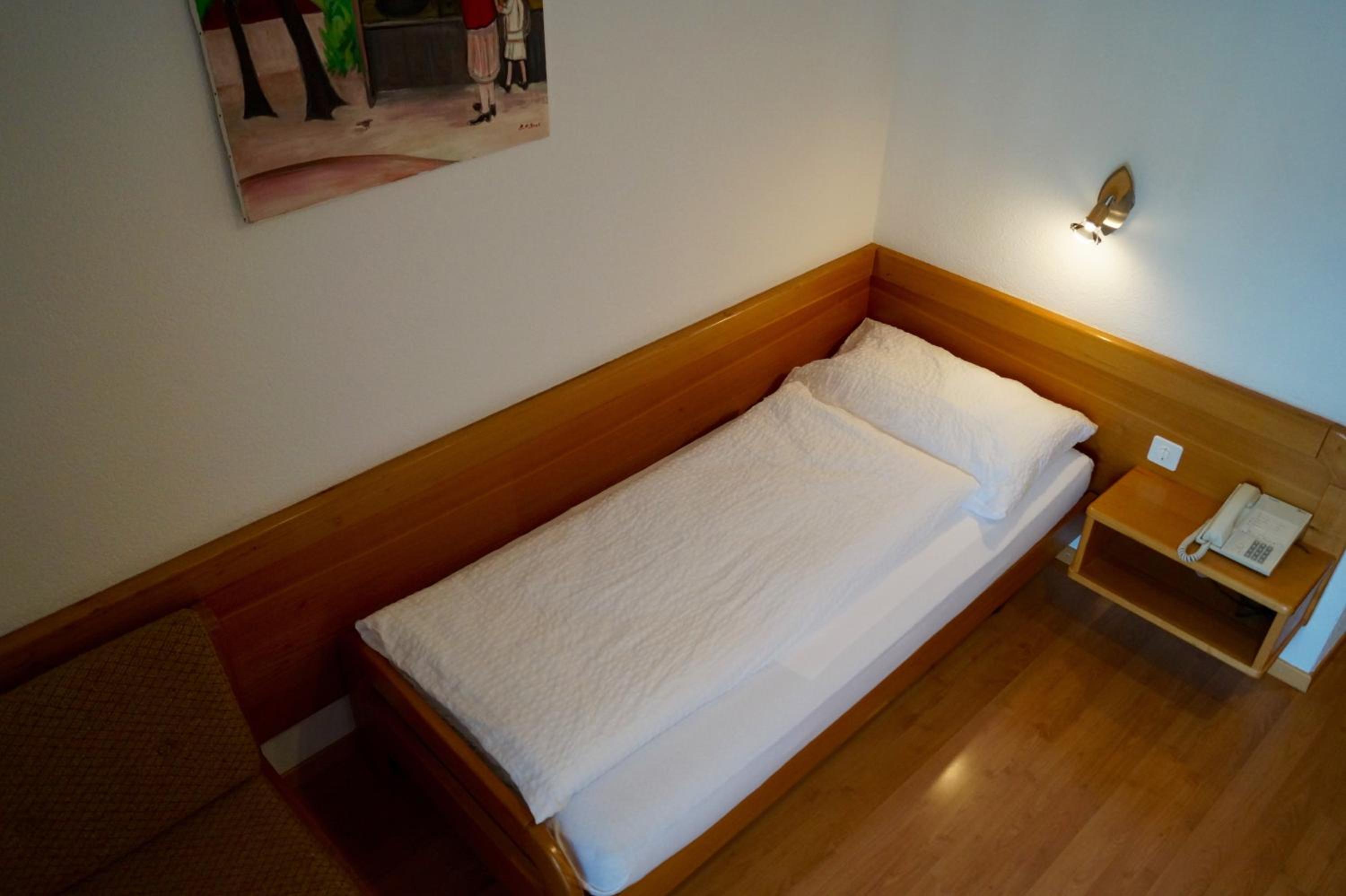 Single Room photo 2