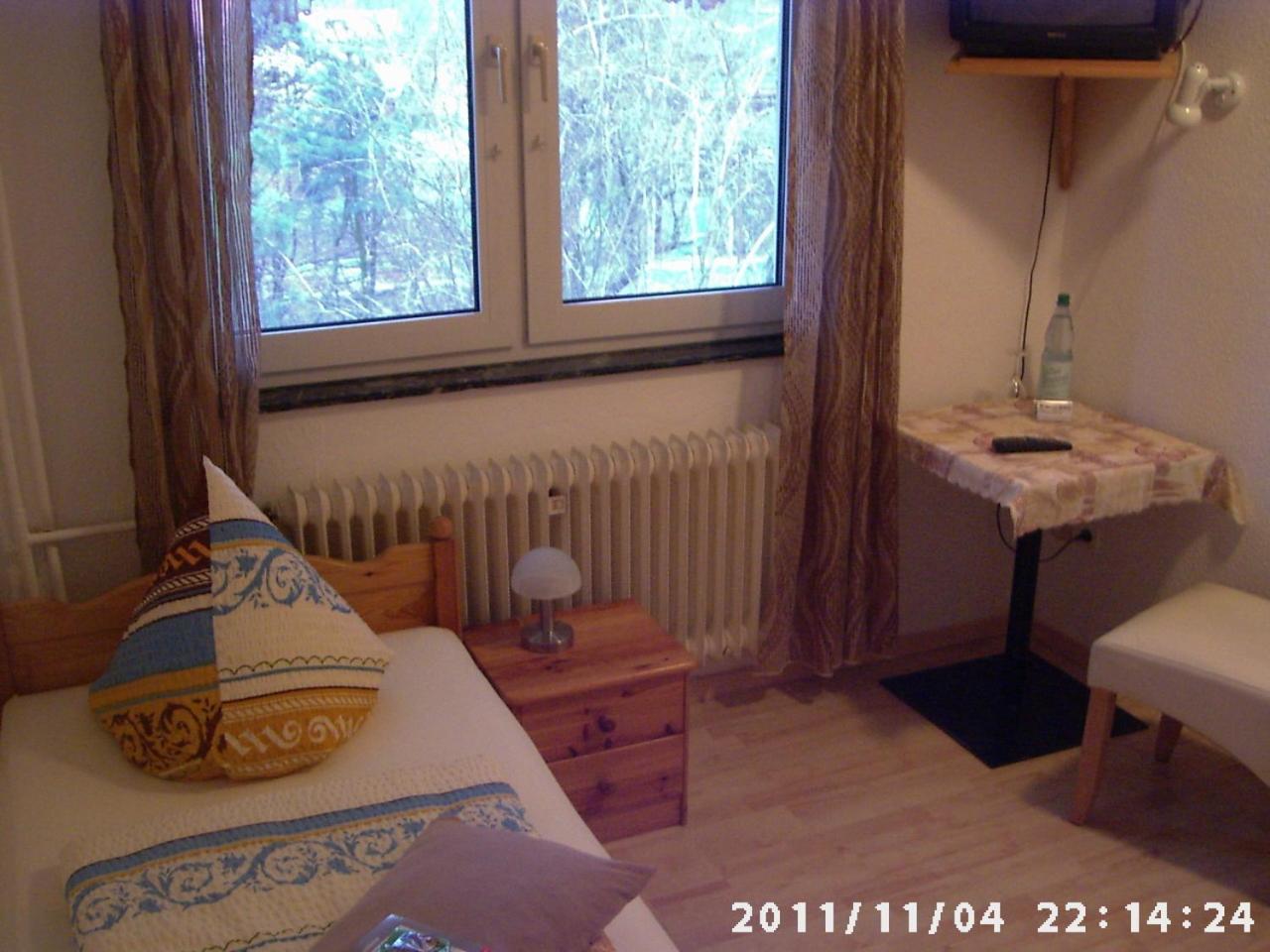 Single Room photo 2
