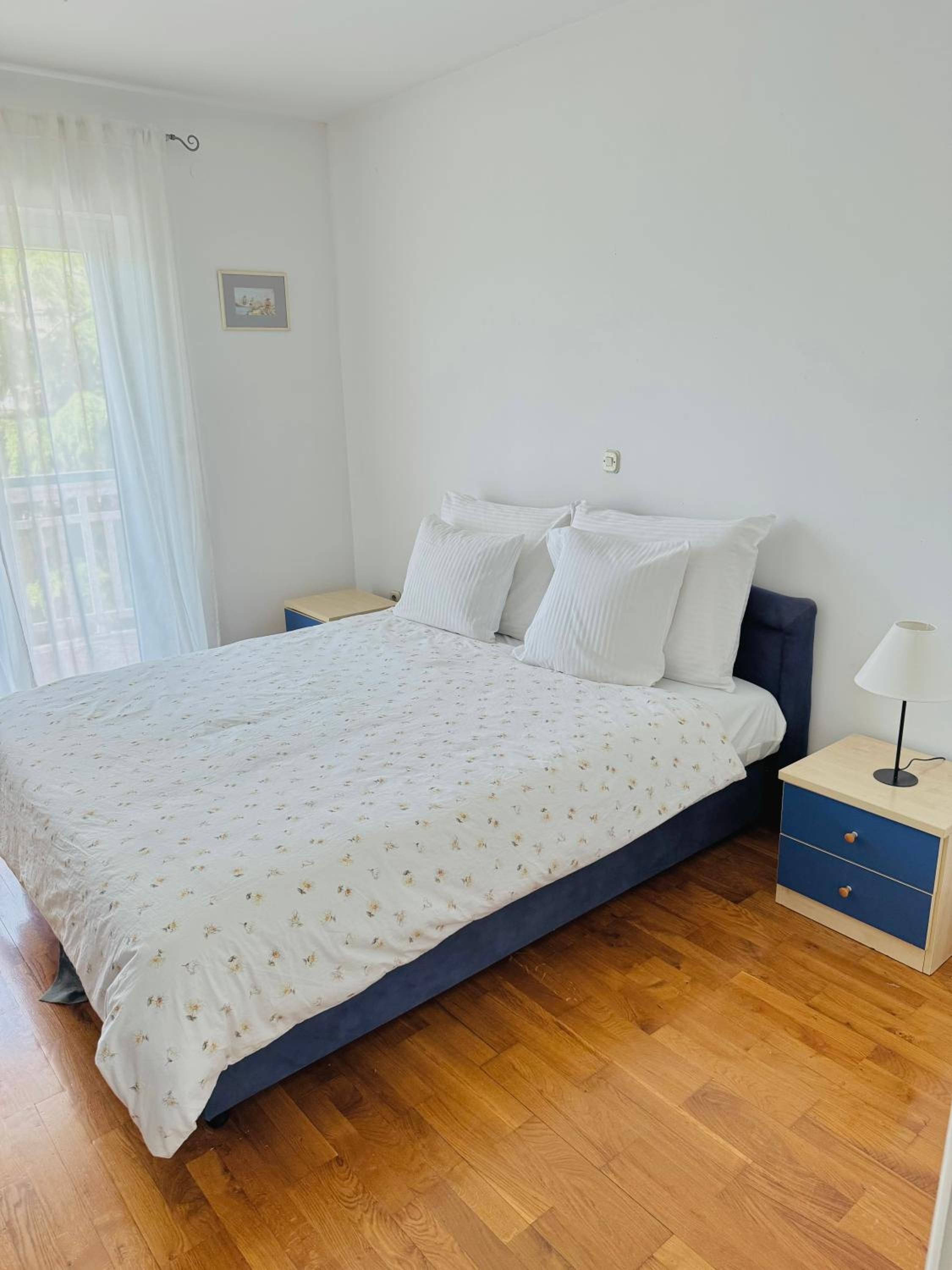 Three-Bedroom Apartment with Balcony