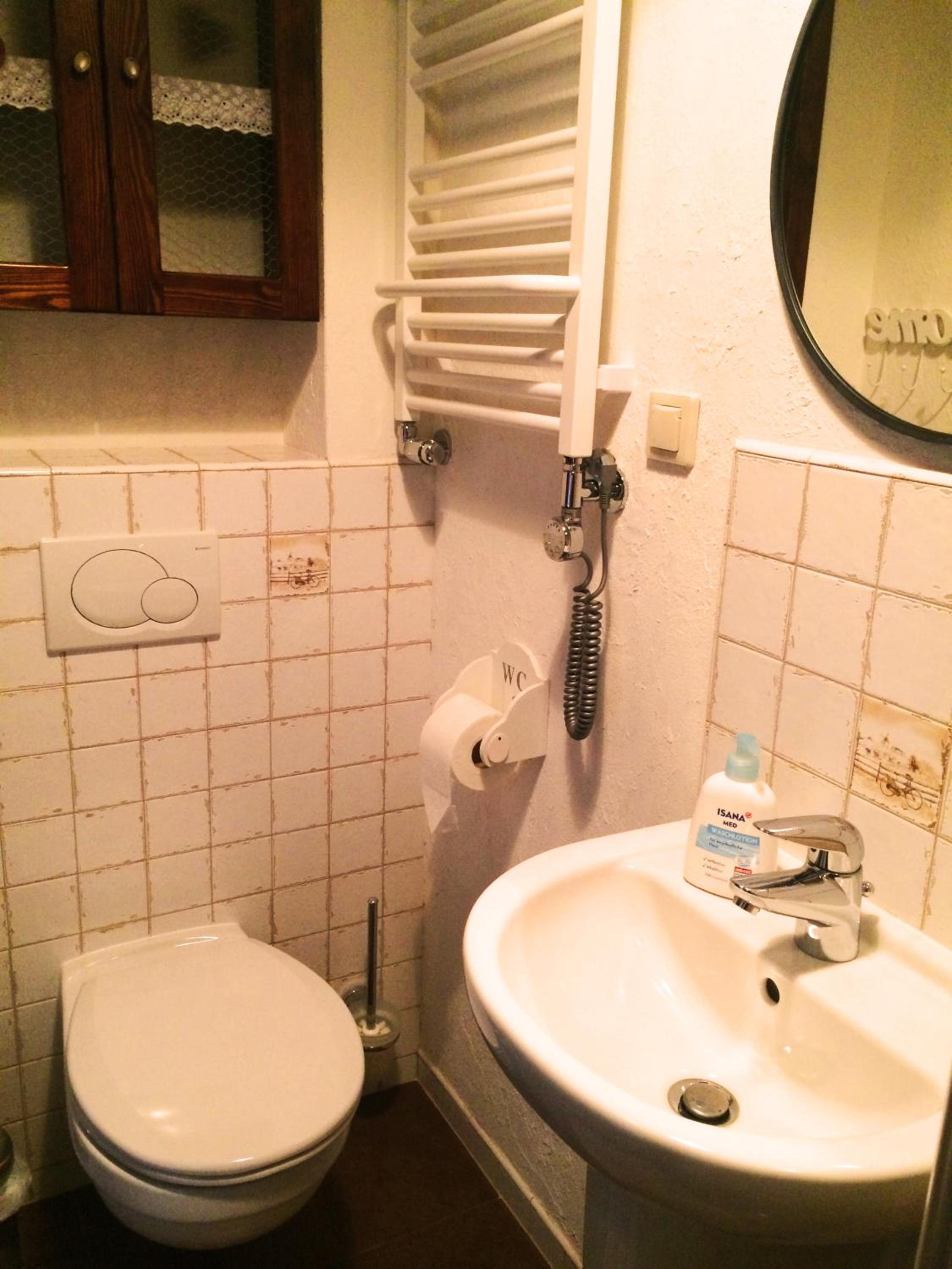 Single Room with Private External Bathroom photo 3