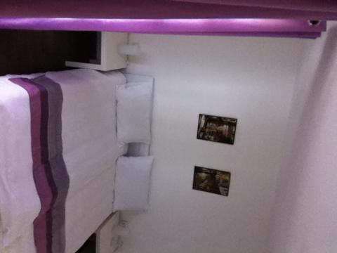 Twin Room with Pool View - Photo 12